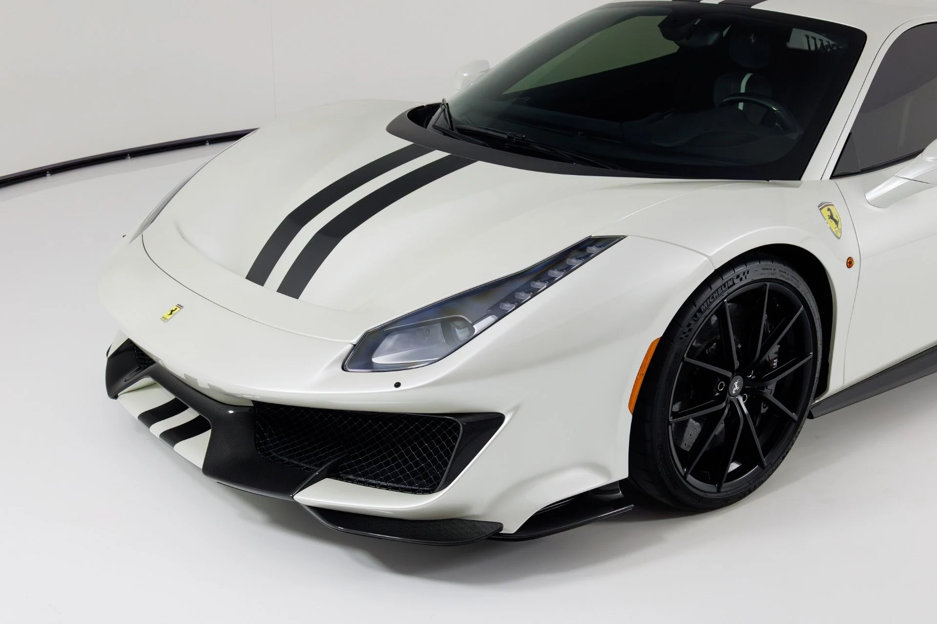 mph049_1527922949_Used_2020_Ferrari_488_Pista_1771886510_162fc9c34b