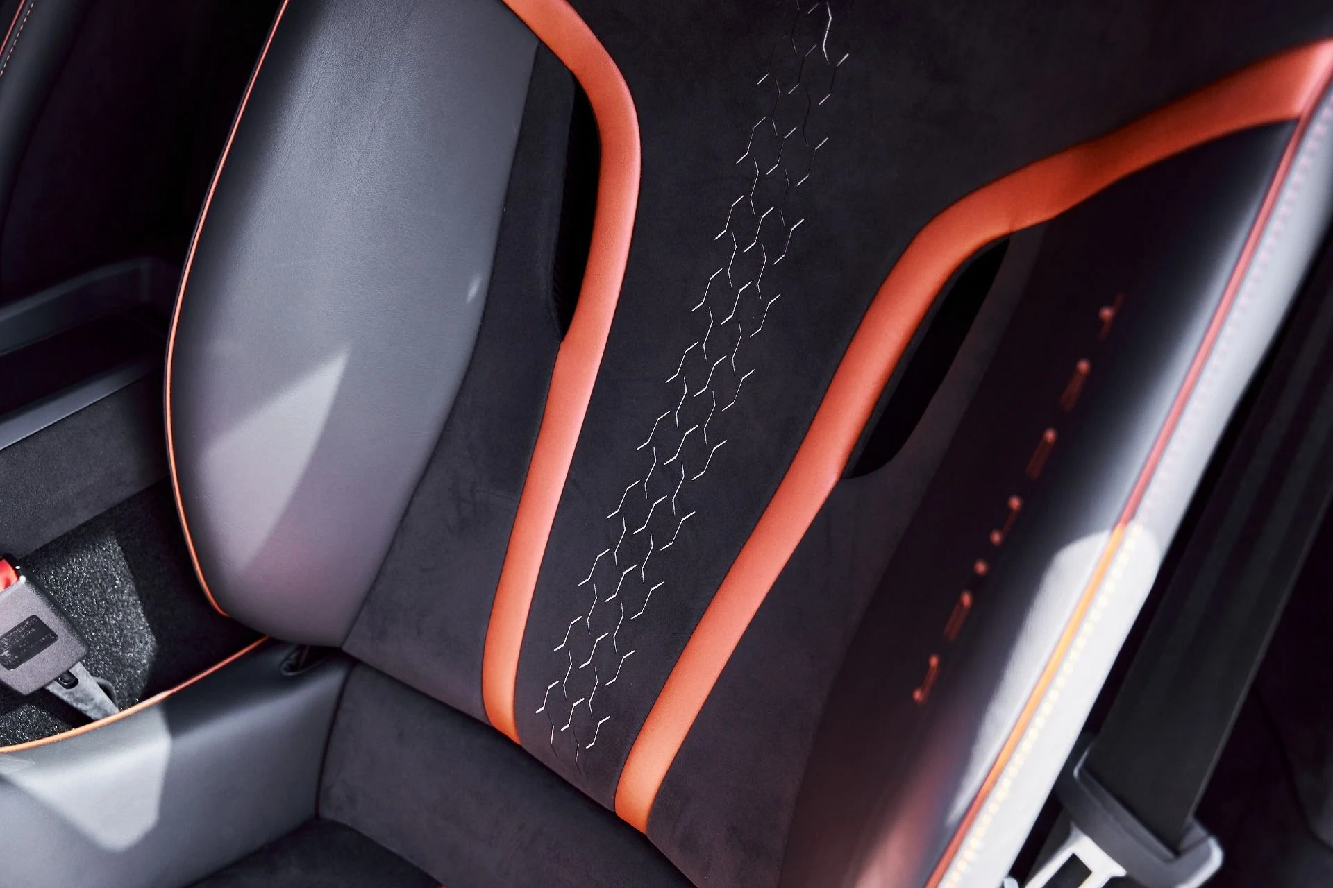 mph049_1549158736_Used_2024_Lamborghini_Huracan_Tecnica_Base_1773278478_420f644069