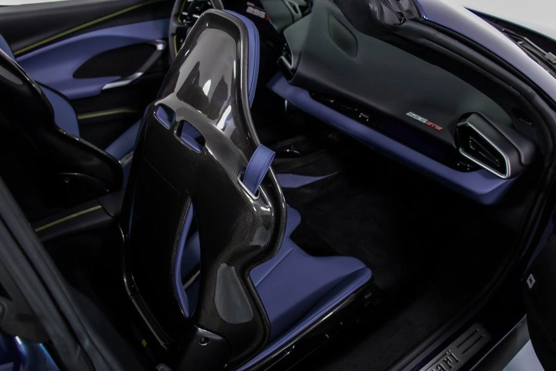 mph049_1549447165_6867e4c248a8c35cd4fe420ef283decex_d609f8ad3d