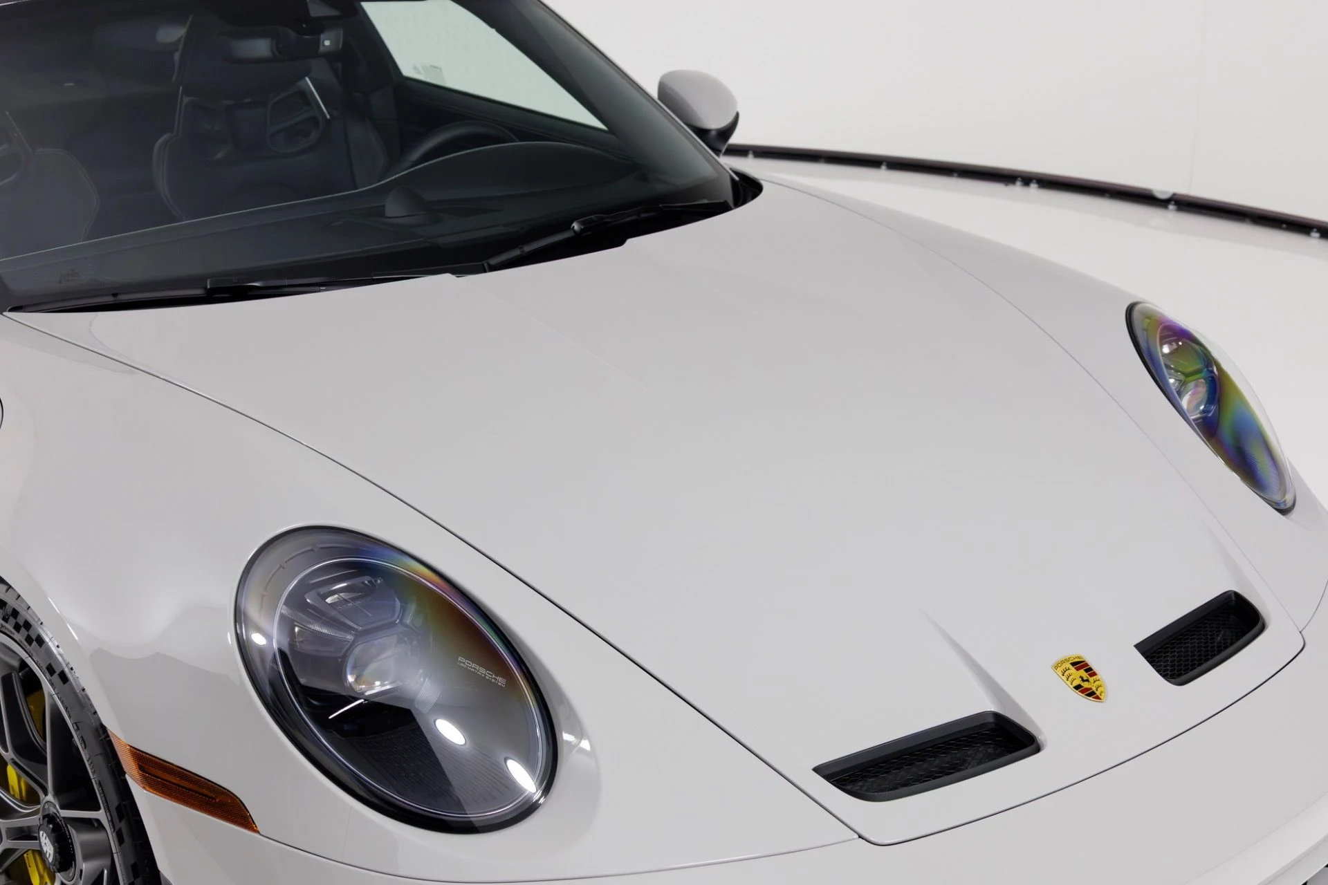 mph049_1556687127_Used_2024_Porsche_911_GT_3_Touring_1767999905_3d47789b11