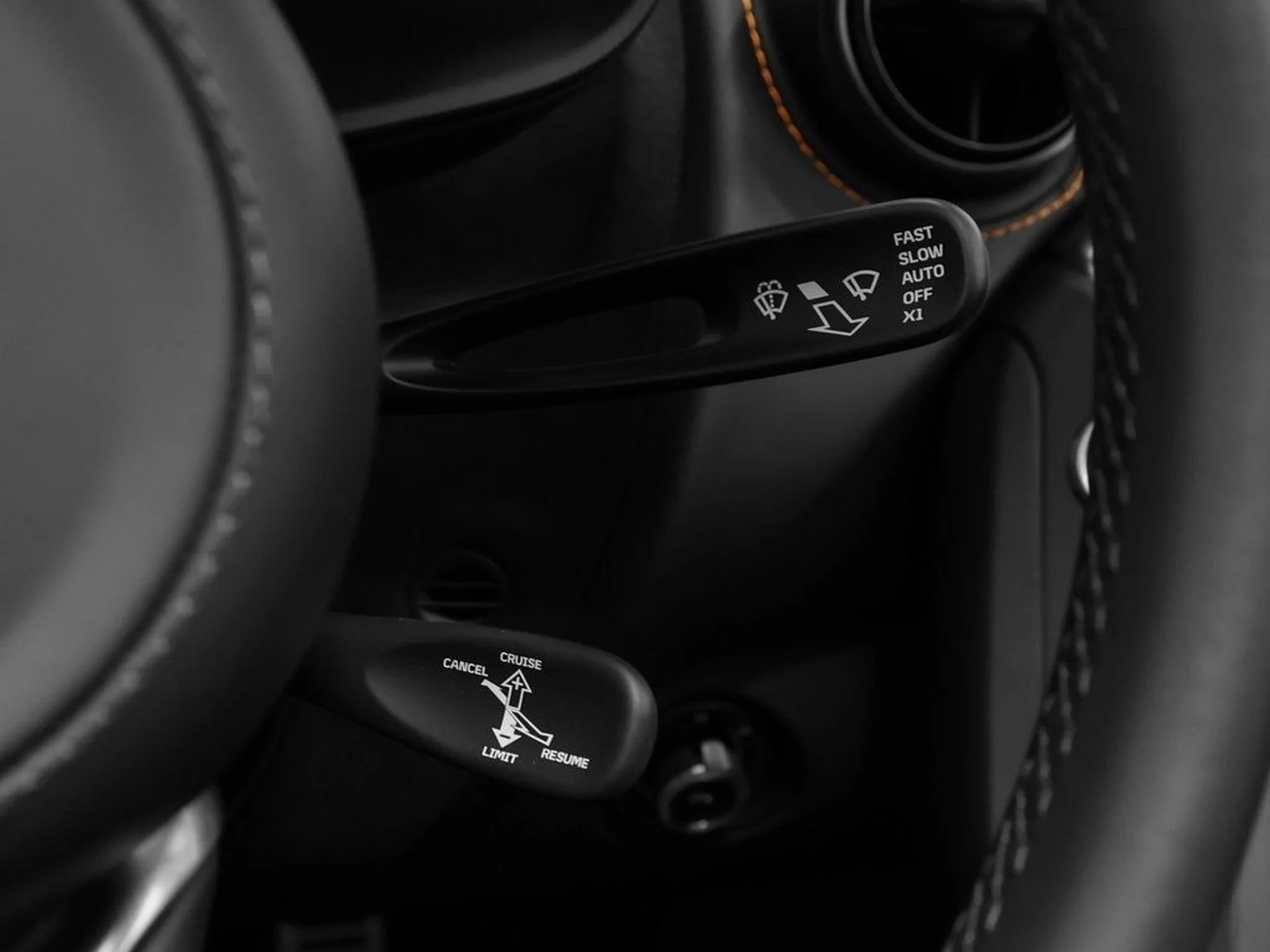 mph049_1563628958_50_6683087bc2