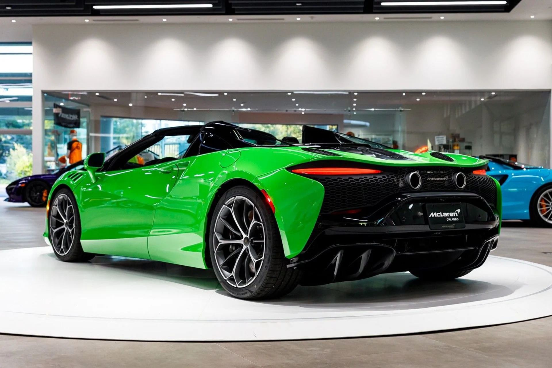 mph049_1571514885_647_p50_l_8a0c2e11f3