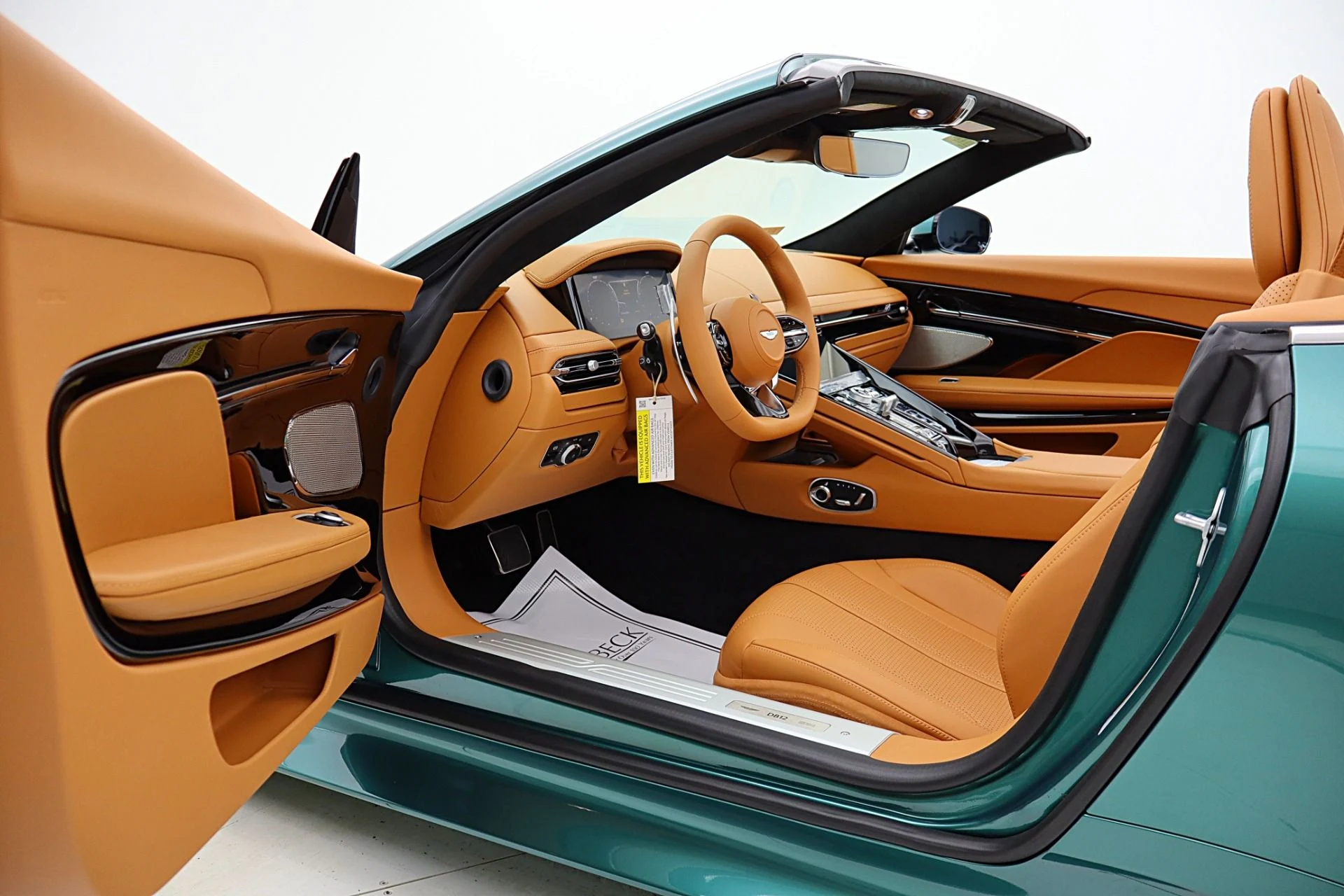 mph049_1602770984_New_2026_Aston_Martin_DB_12_Volante_e84212cb3e