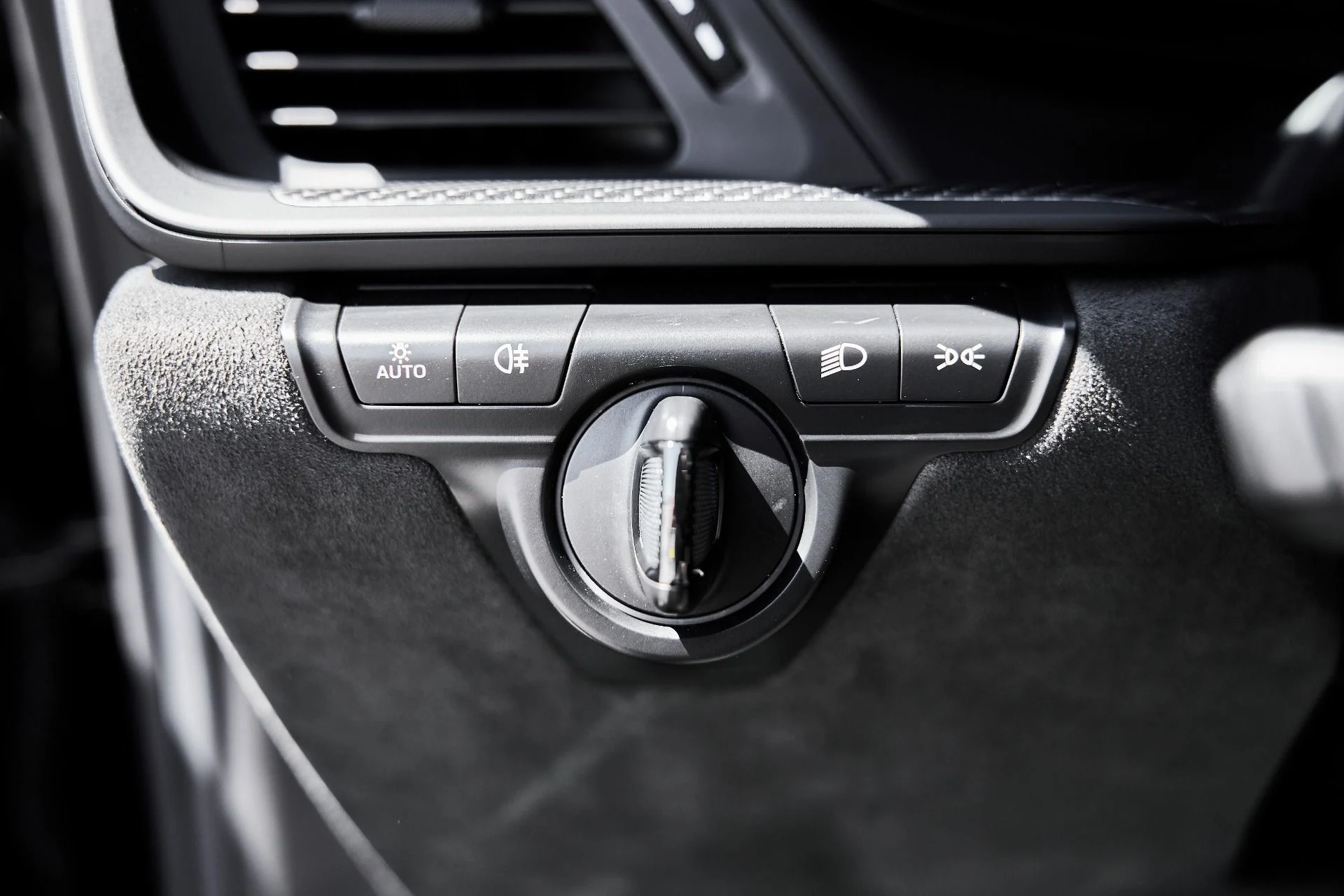 mph049_1634202592_Used_2024_Porsche_911_GT_3_RS_1775094571_6fec4e10d6