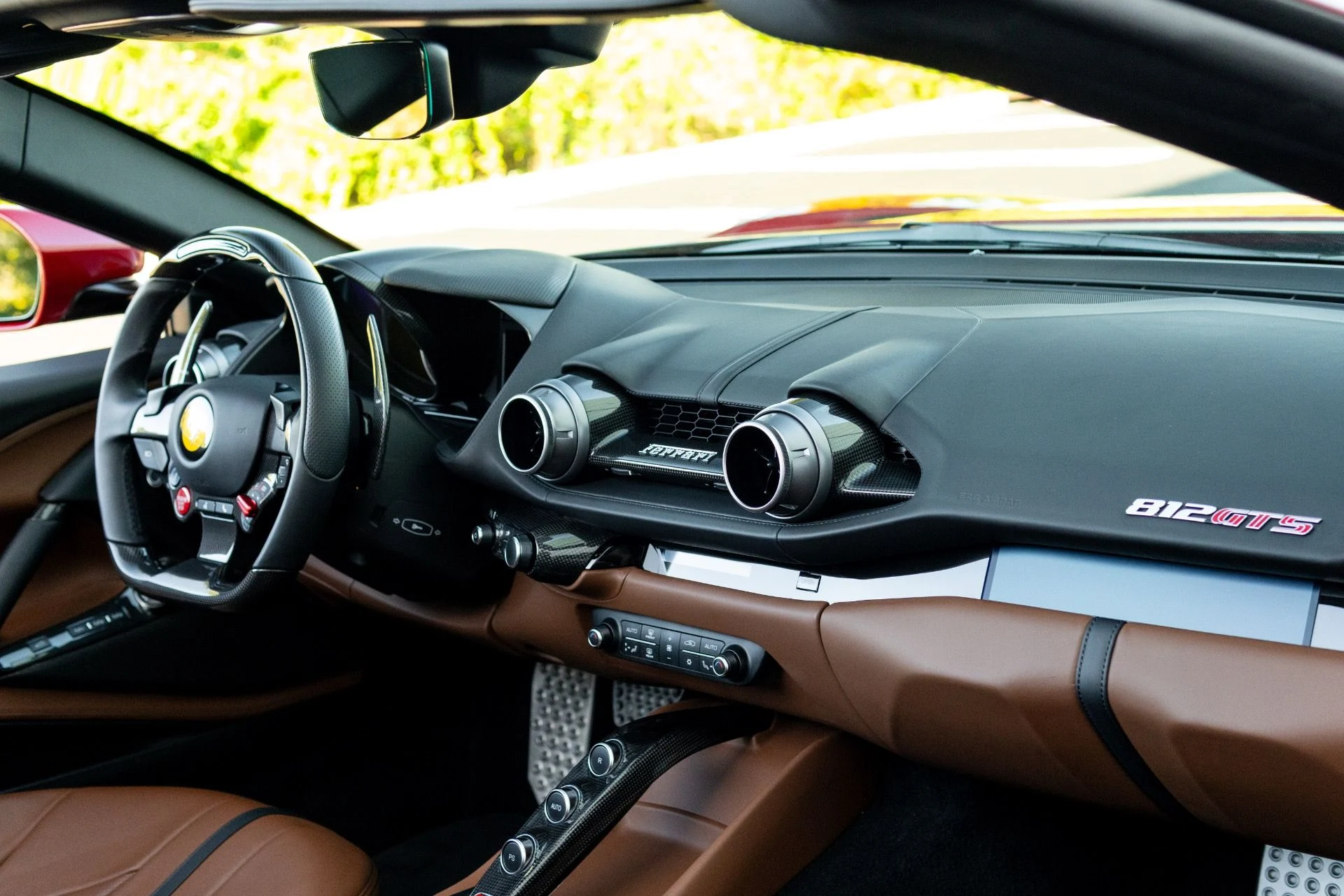 mph049_1654008081_Used_2023_Ferrari_812_GTS_1767886631_8b910d3b6a