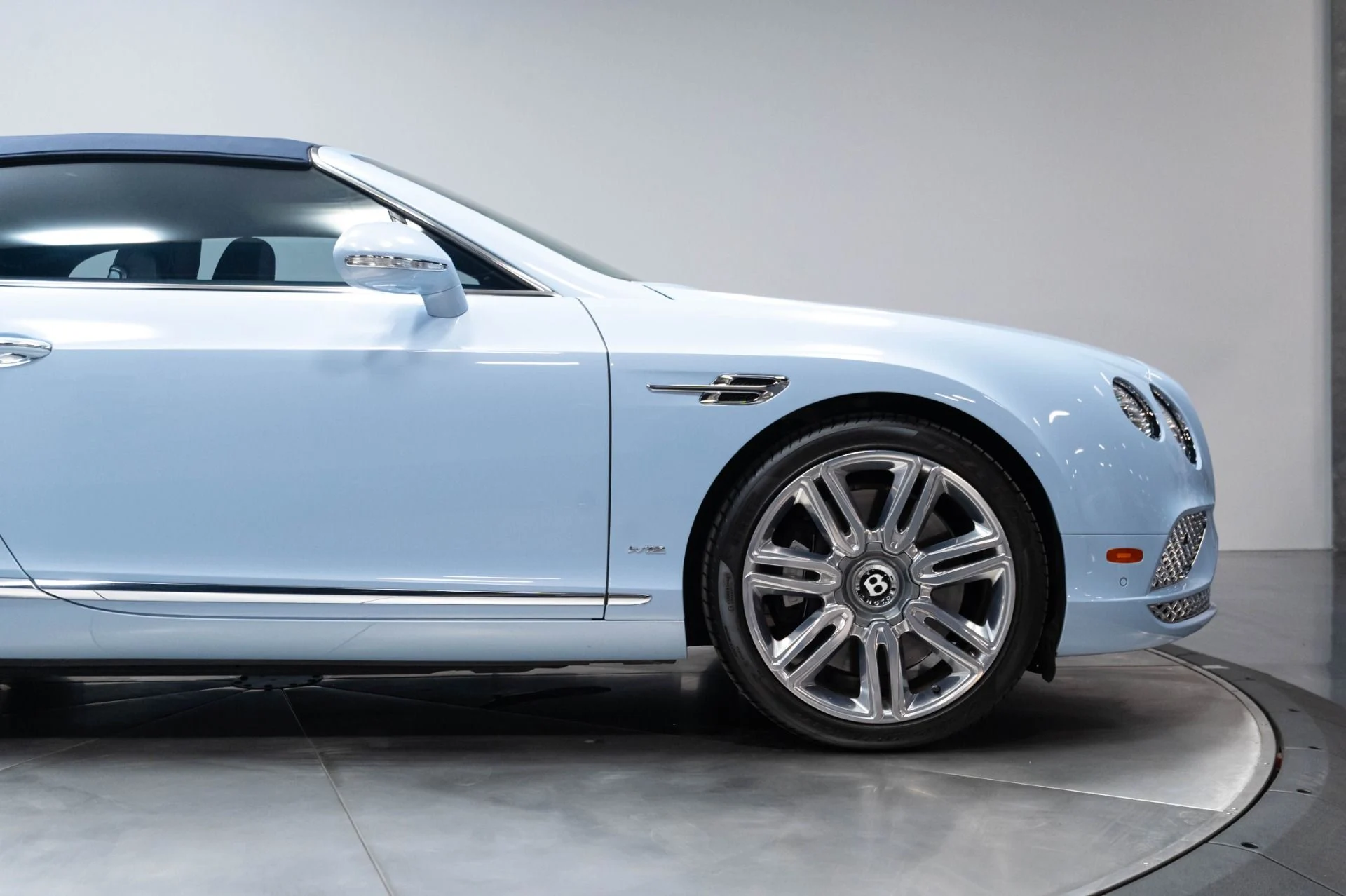 mph049_1682319797_Used_2016_Bentley_Continental_GT_W12_1783611545_bcb8e551ad