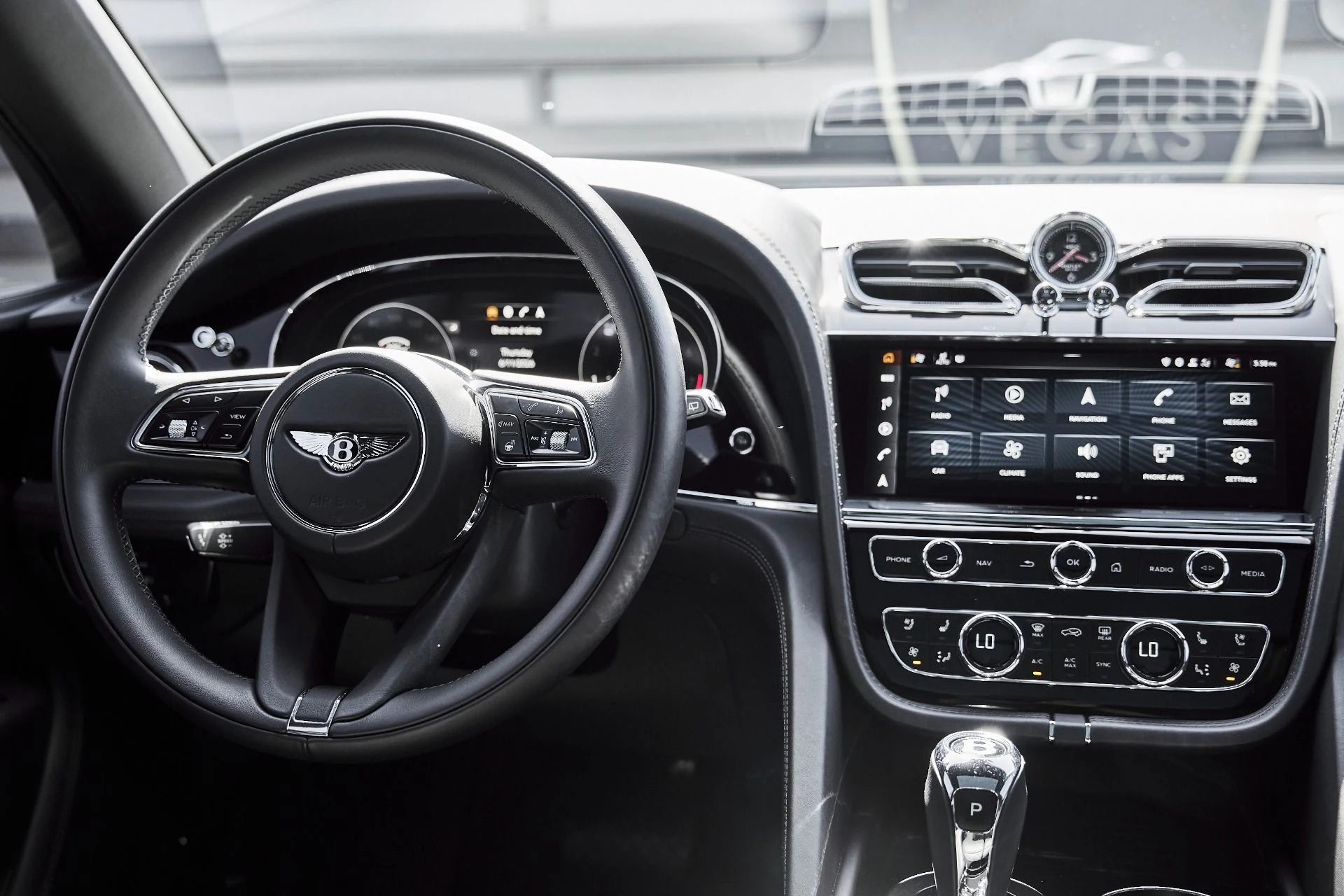 mph049_1691467044_Used_2022_Bentley_Bentayga_S_1781229478_d66ad3aa00