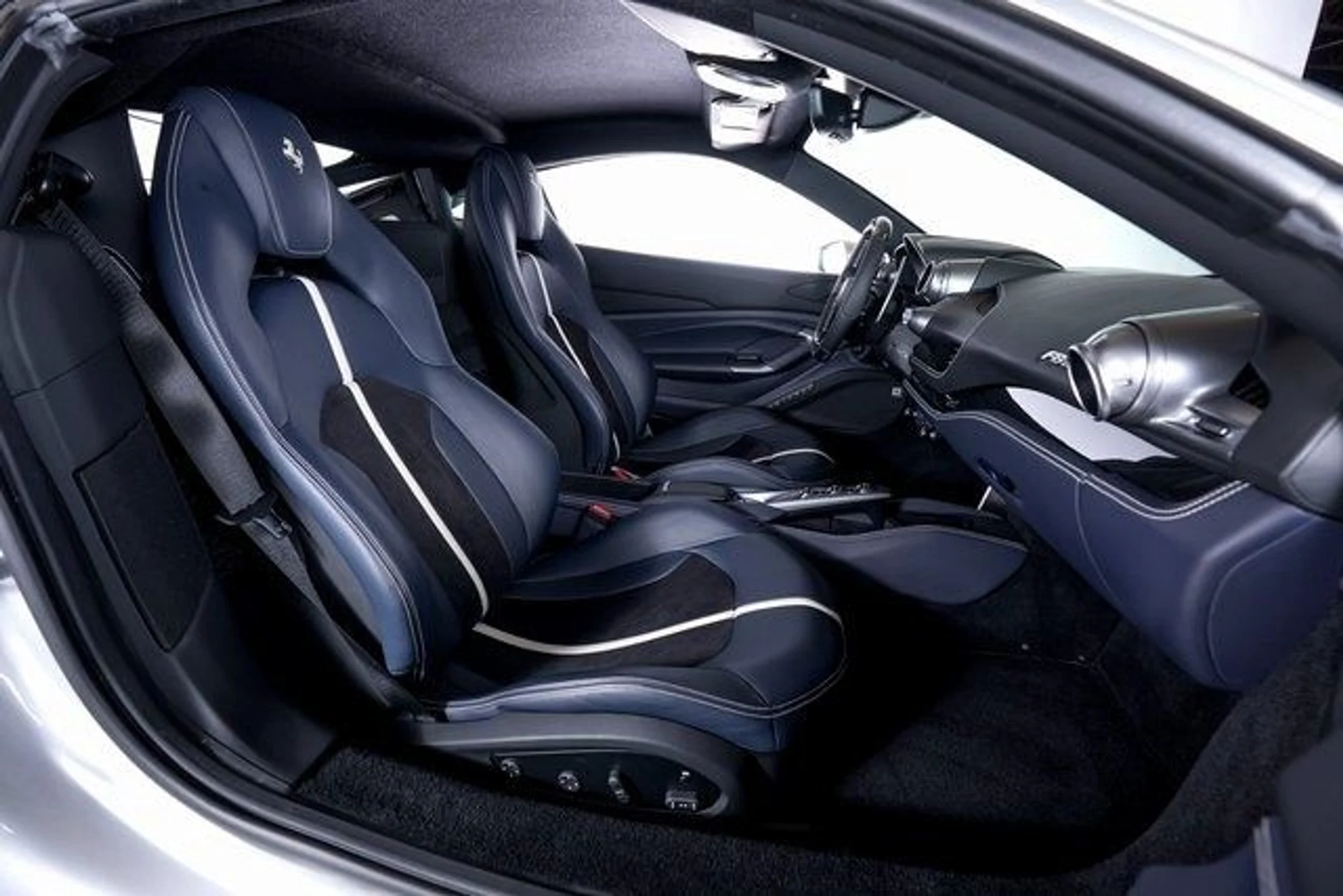 mph049_1691815369_9db847fa9dc21d7e2506112a1b4145b4x_8da113826e