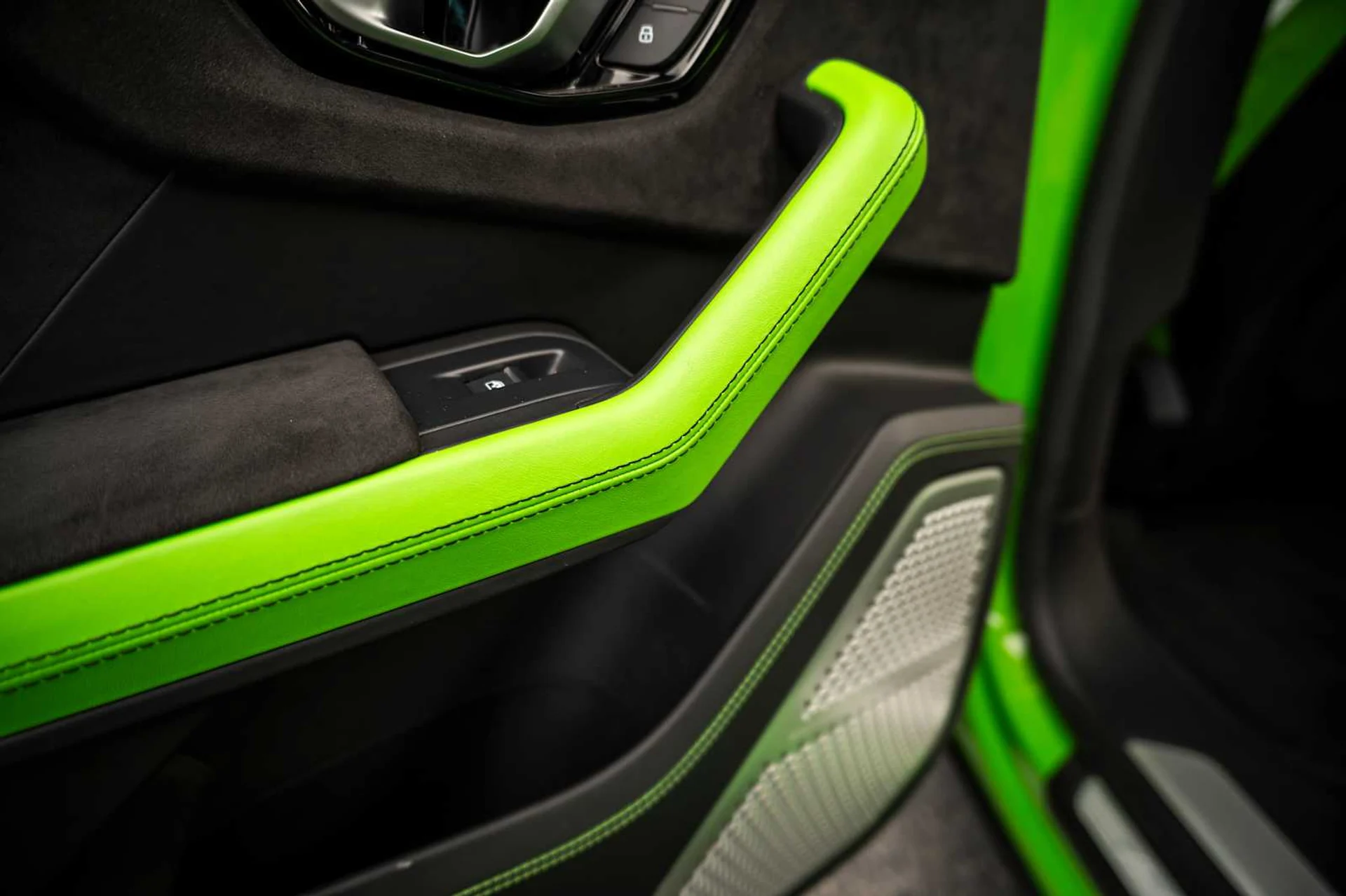 mph049_1704685218_4dc5fae7e3b5c668fce481d137018ba8x_dba24de24e