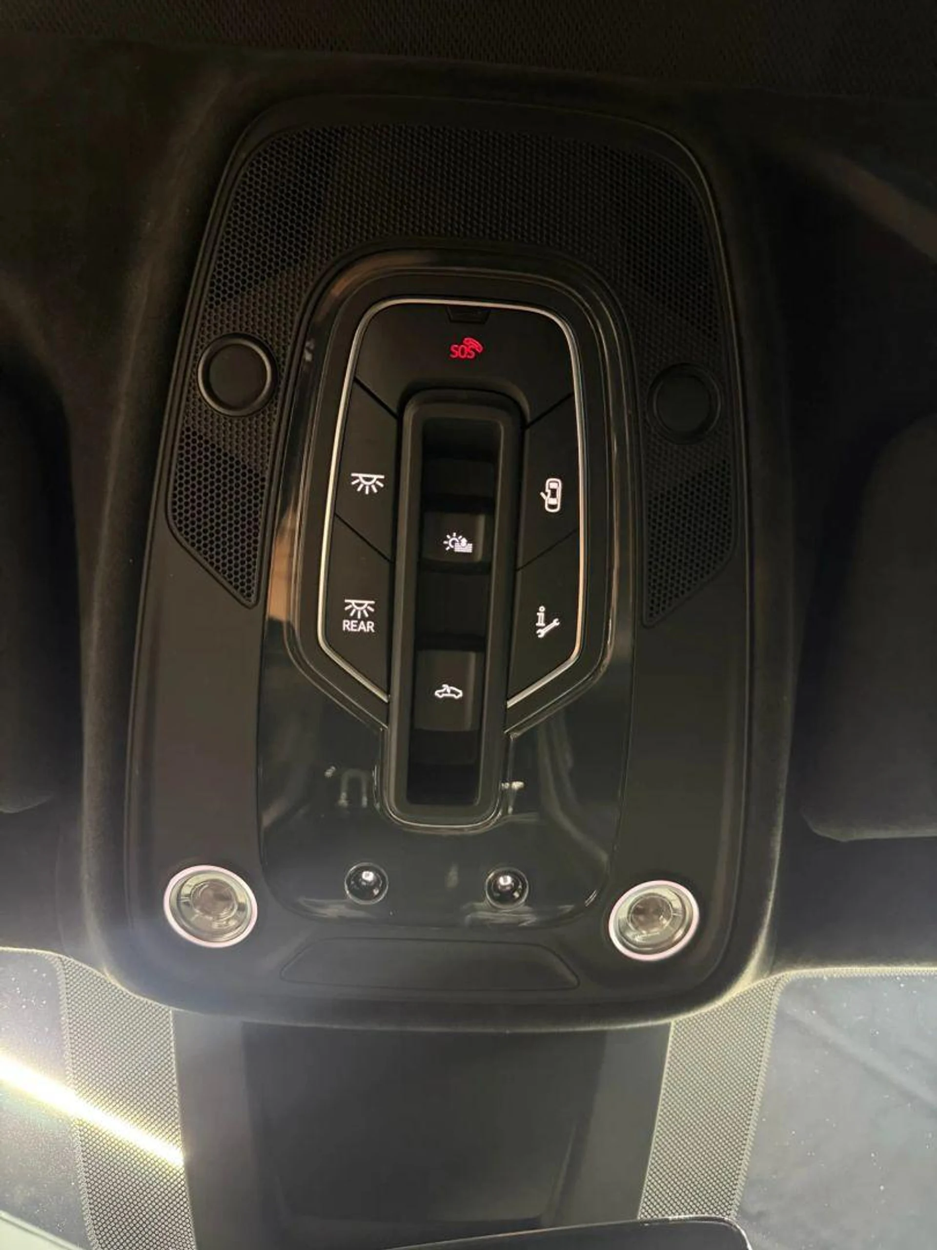 mph049_1707482426_Used_2022_Lamborghini_Urus_Sport_Utility_4_D_1784762940_0c5783e6ac