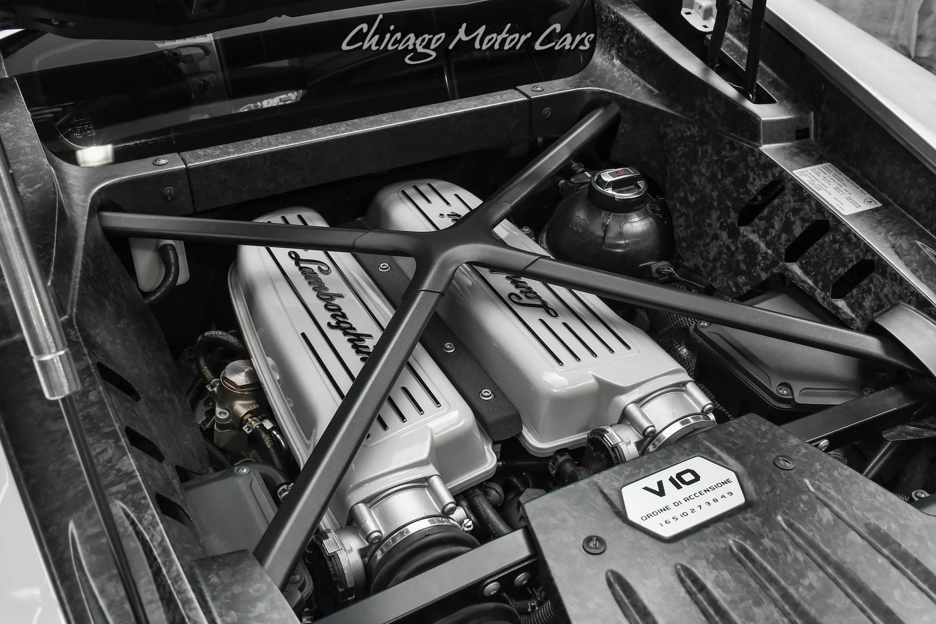 mph049_1714037683_12501_p50_l_57a0f28e95