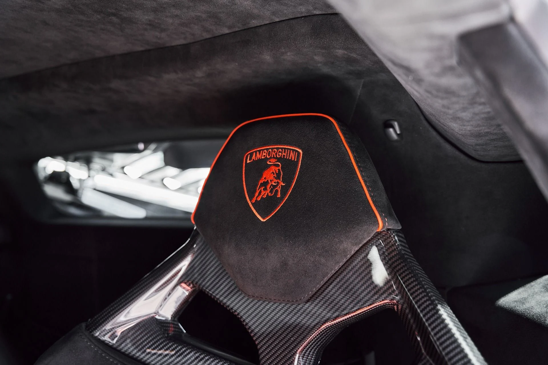 mph049_1715868214_Used_2024_Lamborghini_Huracan_STO_Base_1775782823_cce863b548