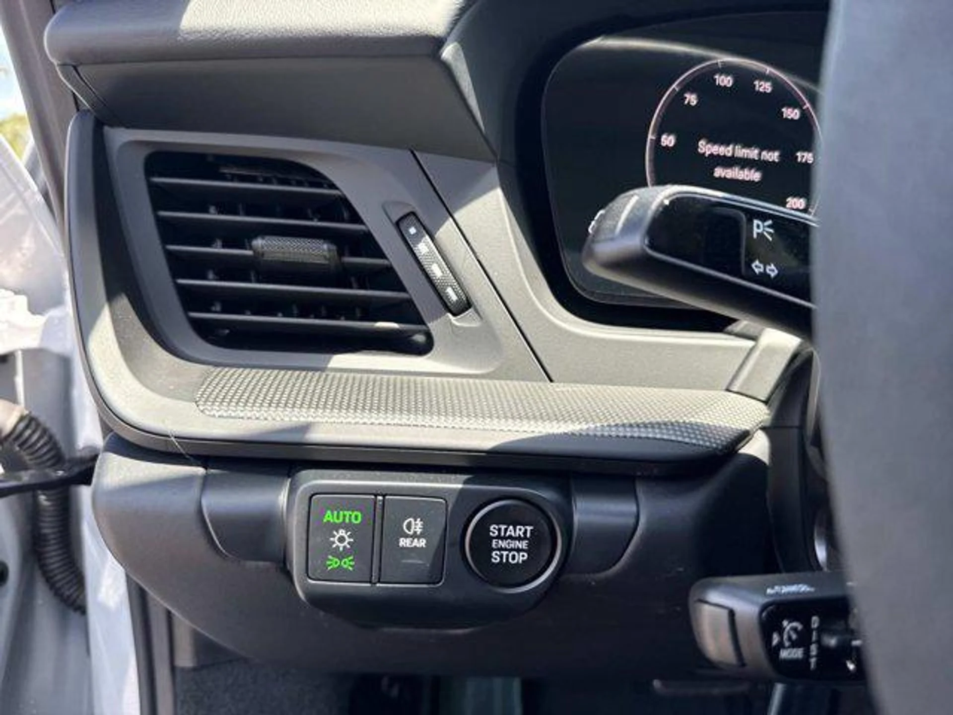 mph049_1735491042_Fzb16jms_Zq59_W_Mv_G_Sm1_Jl_S8_T_Wyk_7f19496d2a