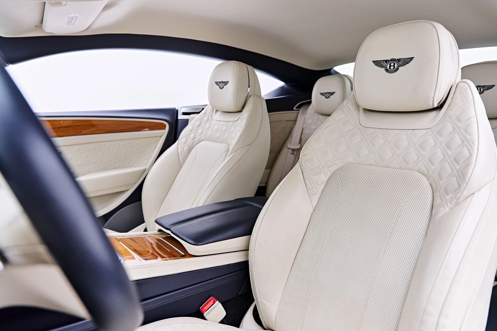 mph049_175697130_Used_2020_Bentley_Continental_GT_V8_1784052054_7ba7ea10af