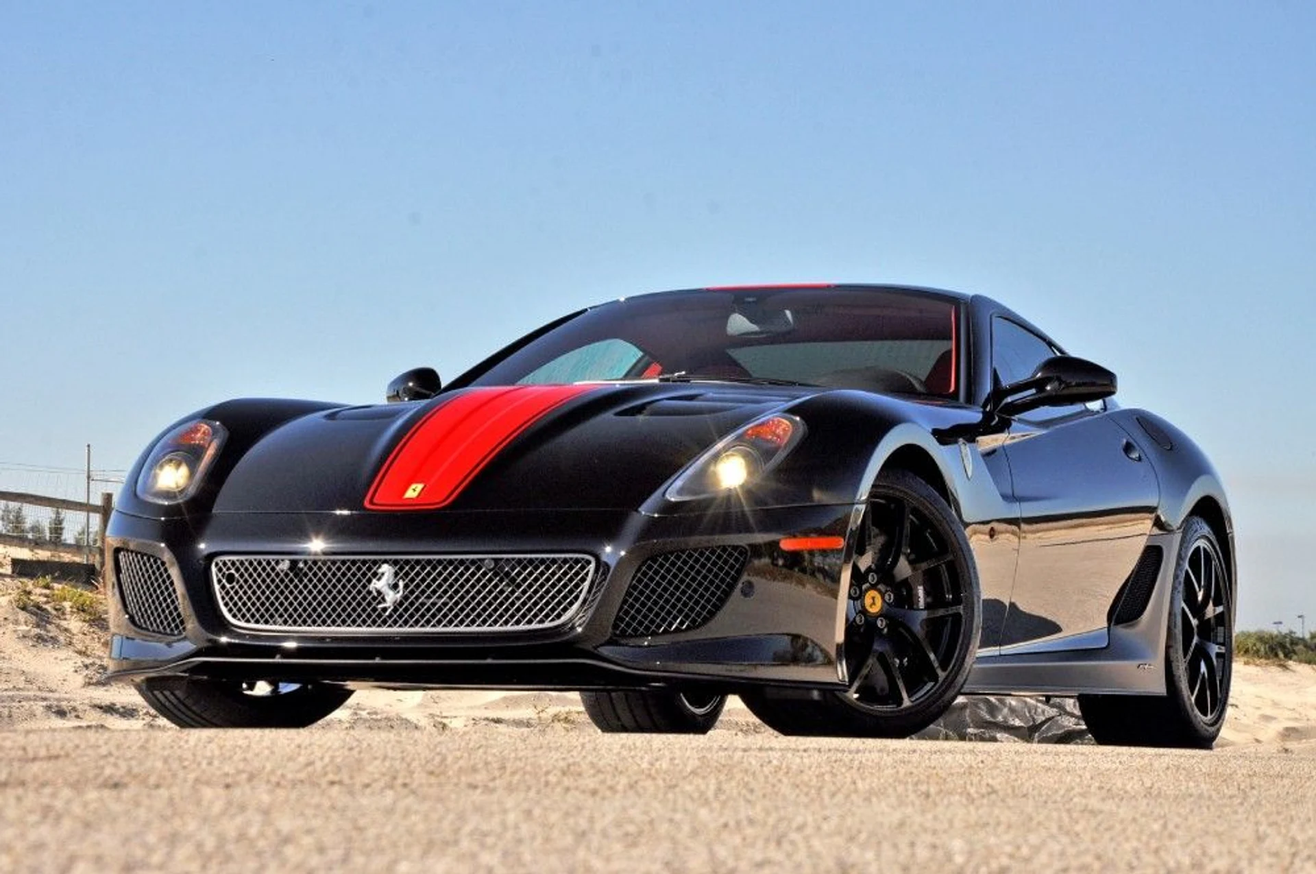 mph049_177531447_82_p50_l_6a35d148c1