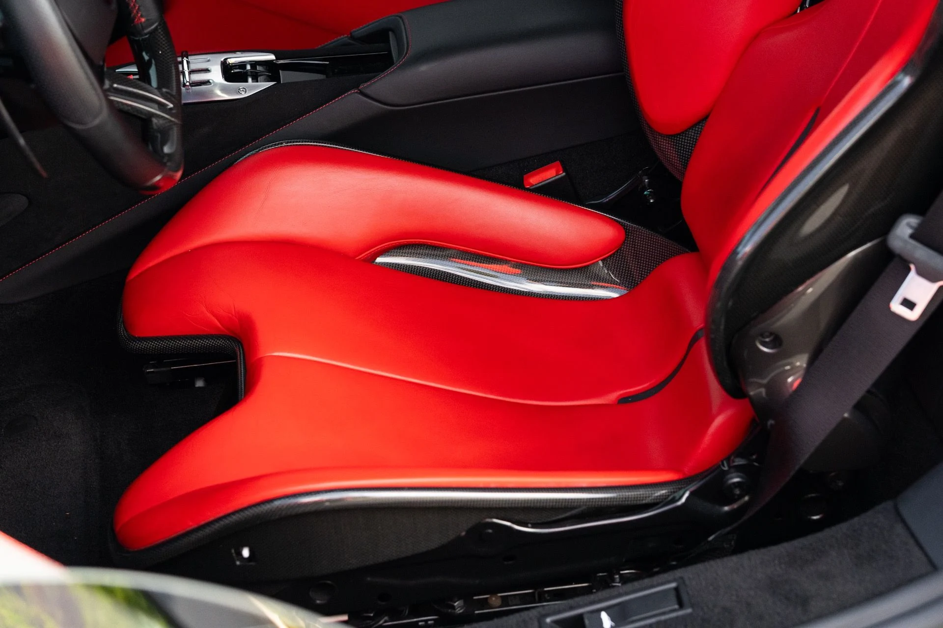 mph049_1777785474_Used_2022_Ferrari_SF_90_Stradale_1772648801_1b098db893