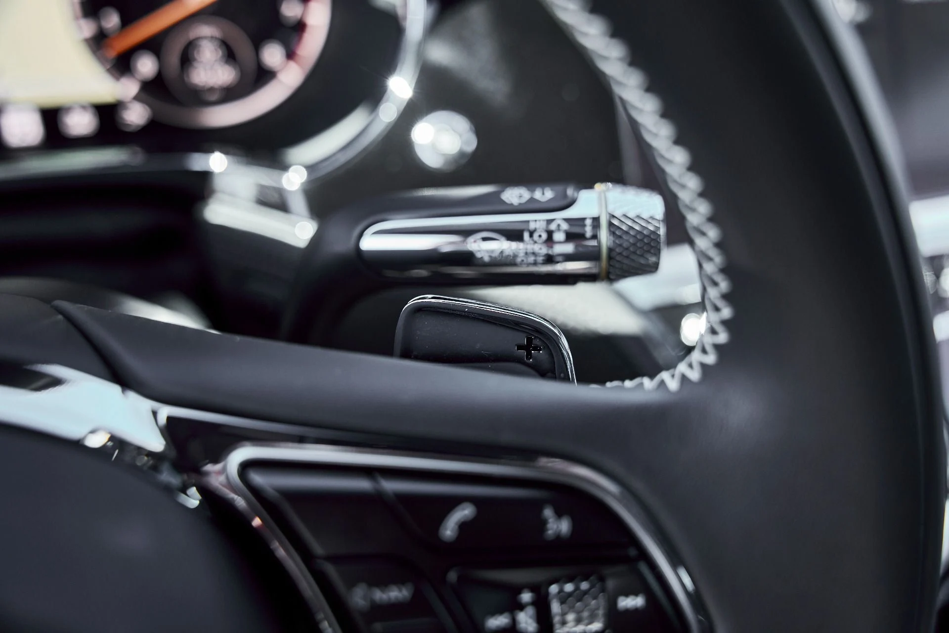 mph049_1785924840_Used_2022_Bentley_Continental_GT_V8_1771381090_ef41ce5a41