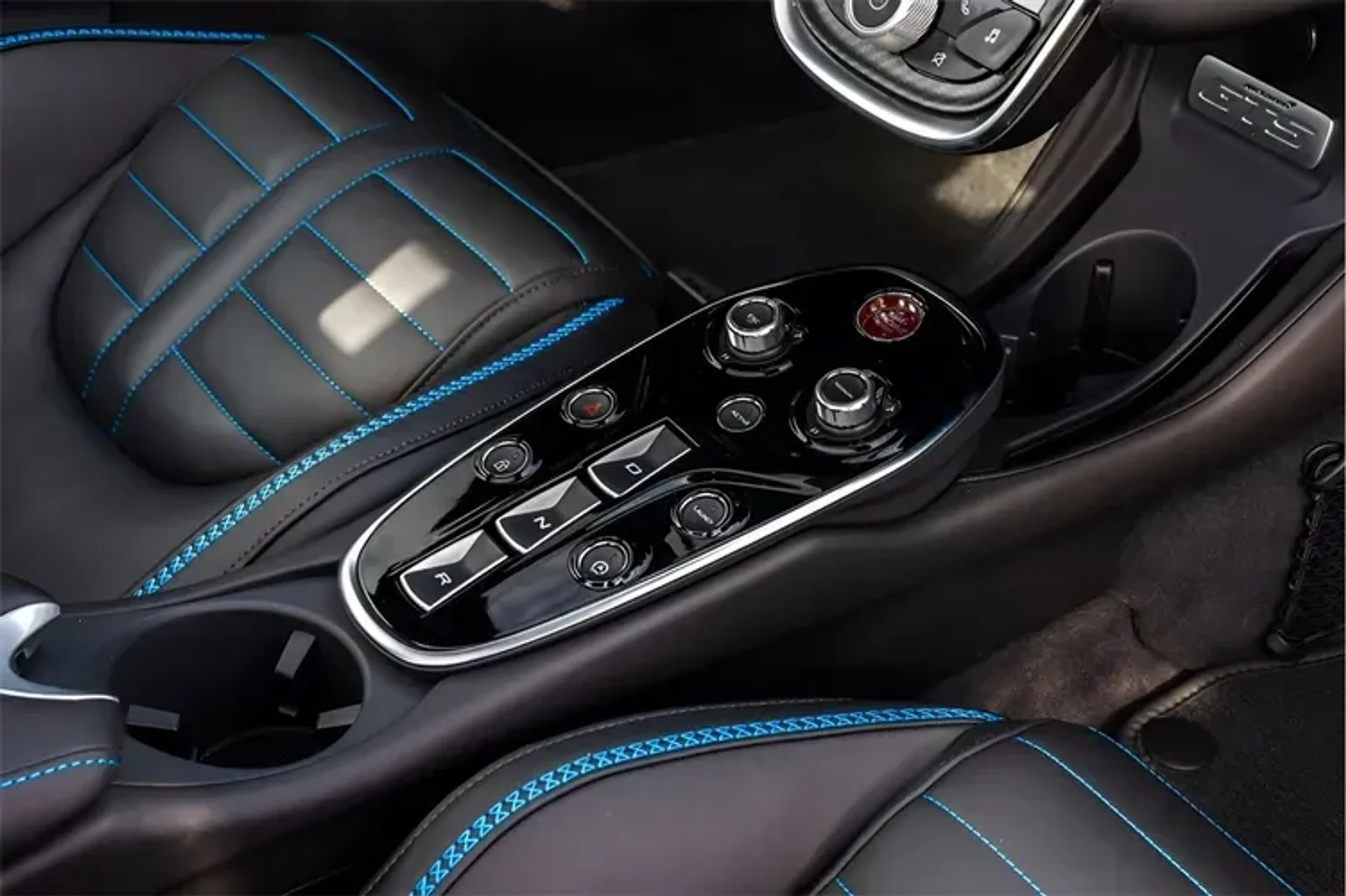 mph049_1791966666_Ejx8_D_Znmz_FPPZWSZ_med_1baaae0ced