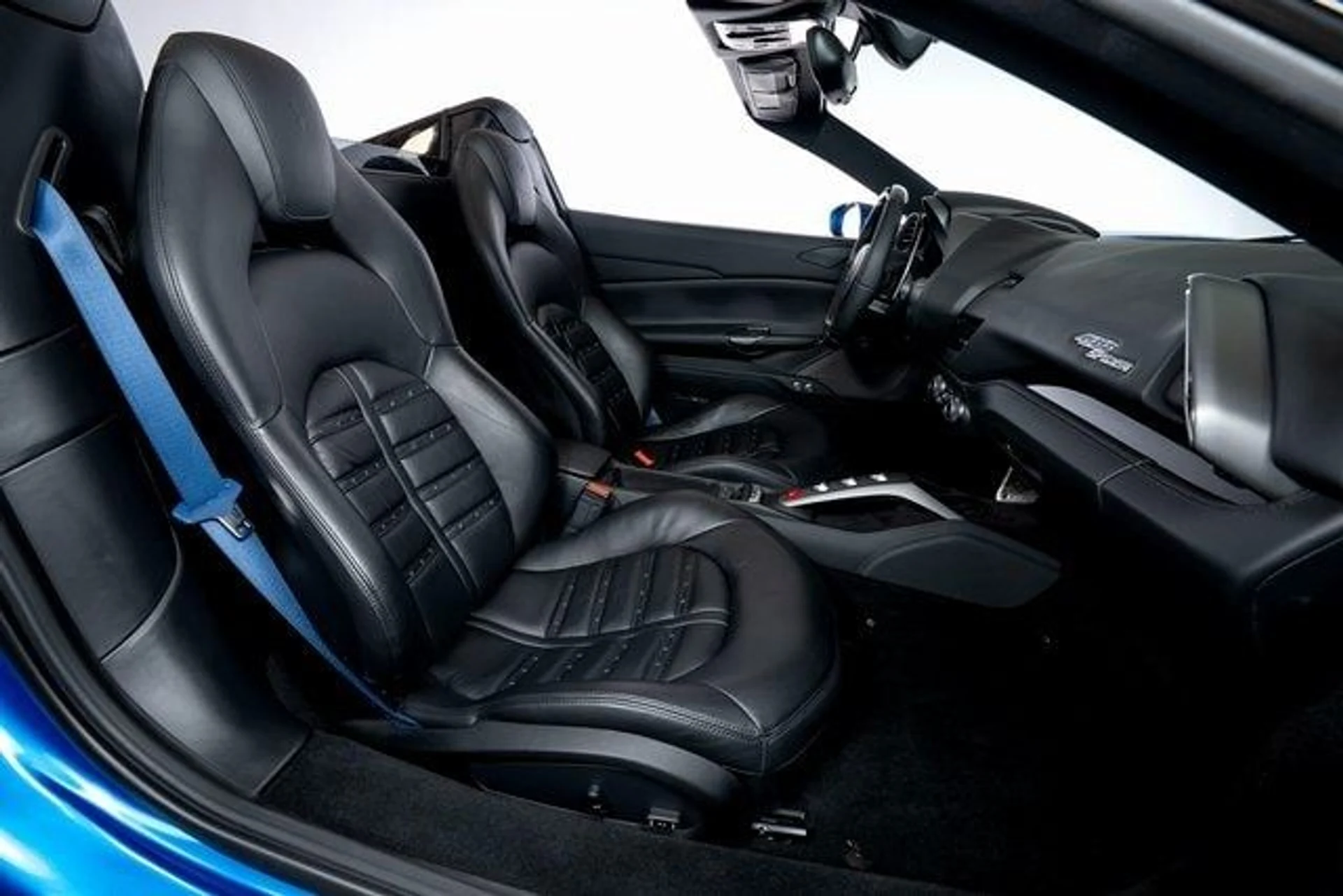 mph049_1801996646_4f6eb02e0d2ea1049555a0d88b4bb110x_29c935313a