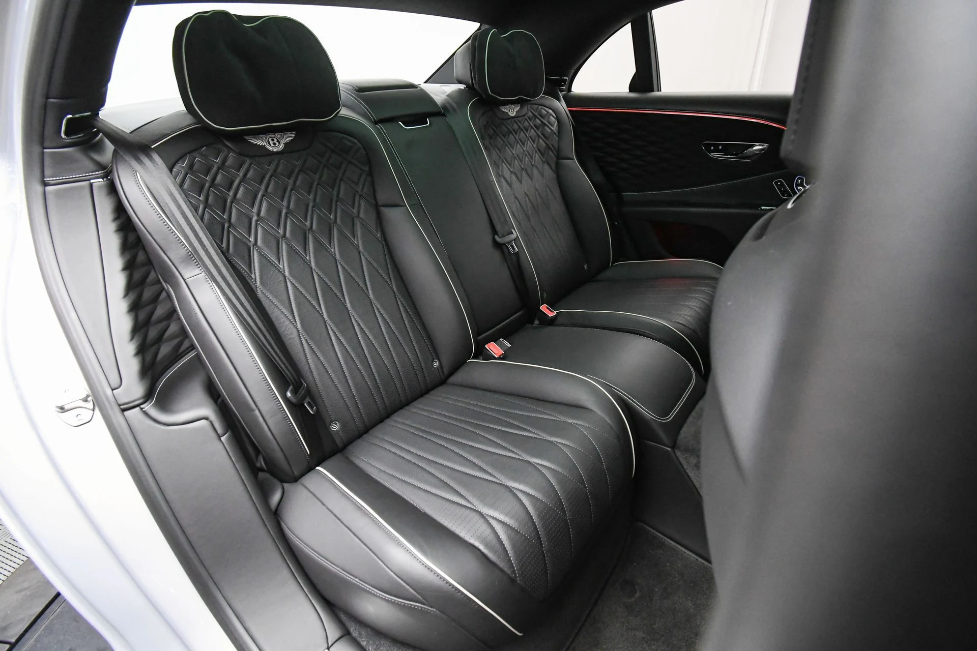 mph049_1809735701_39cc9384_10b4_443f_aa8b_106710ff86ac_ecb01e6283