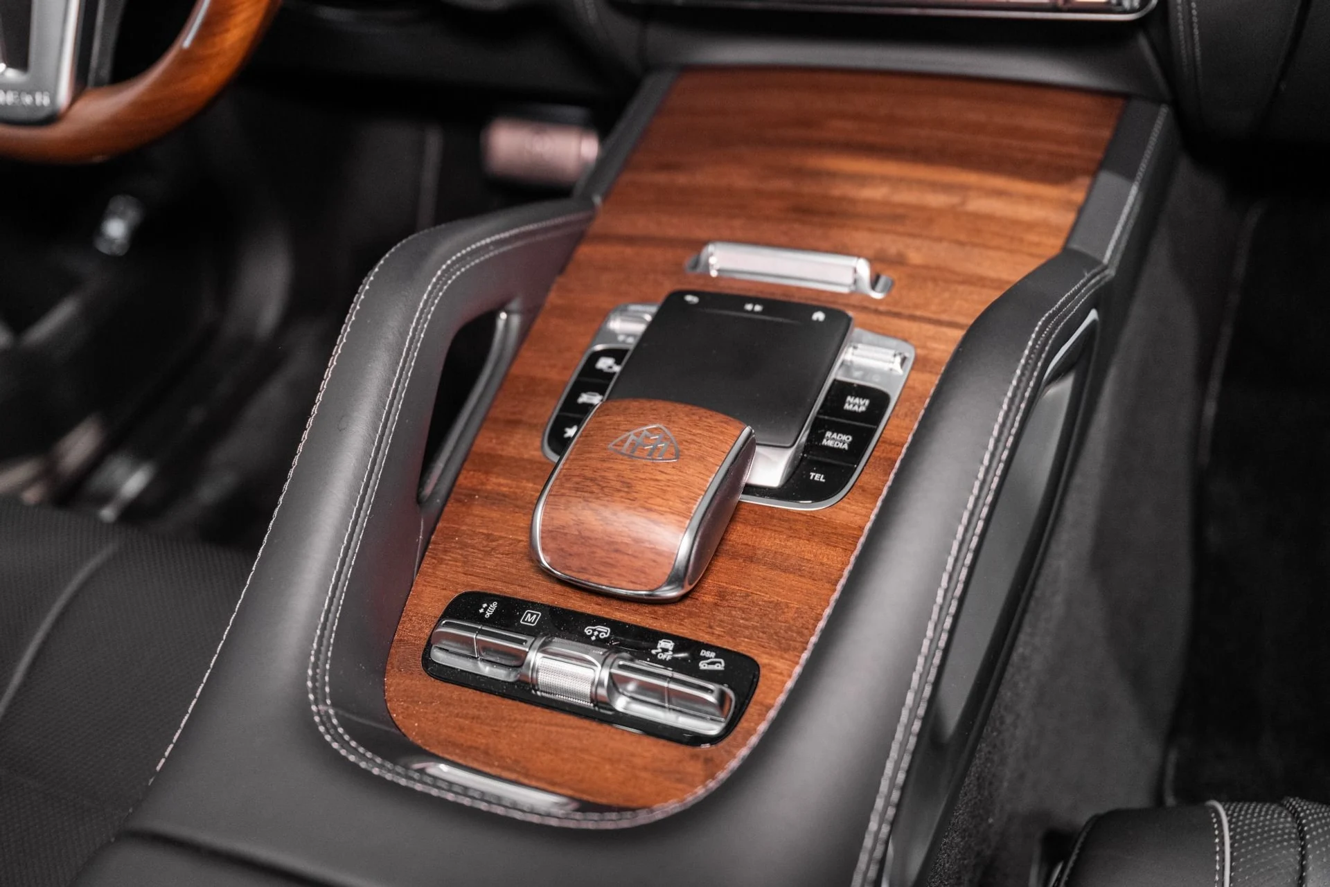 mph049_1818653022_Used_2023_Mercedes_Benz_GLS_Maybach_GLS_600_1762355058_6cfc4d7678