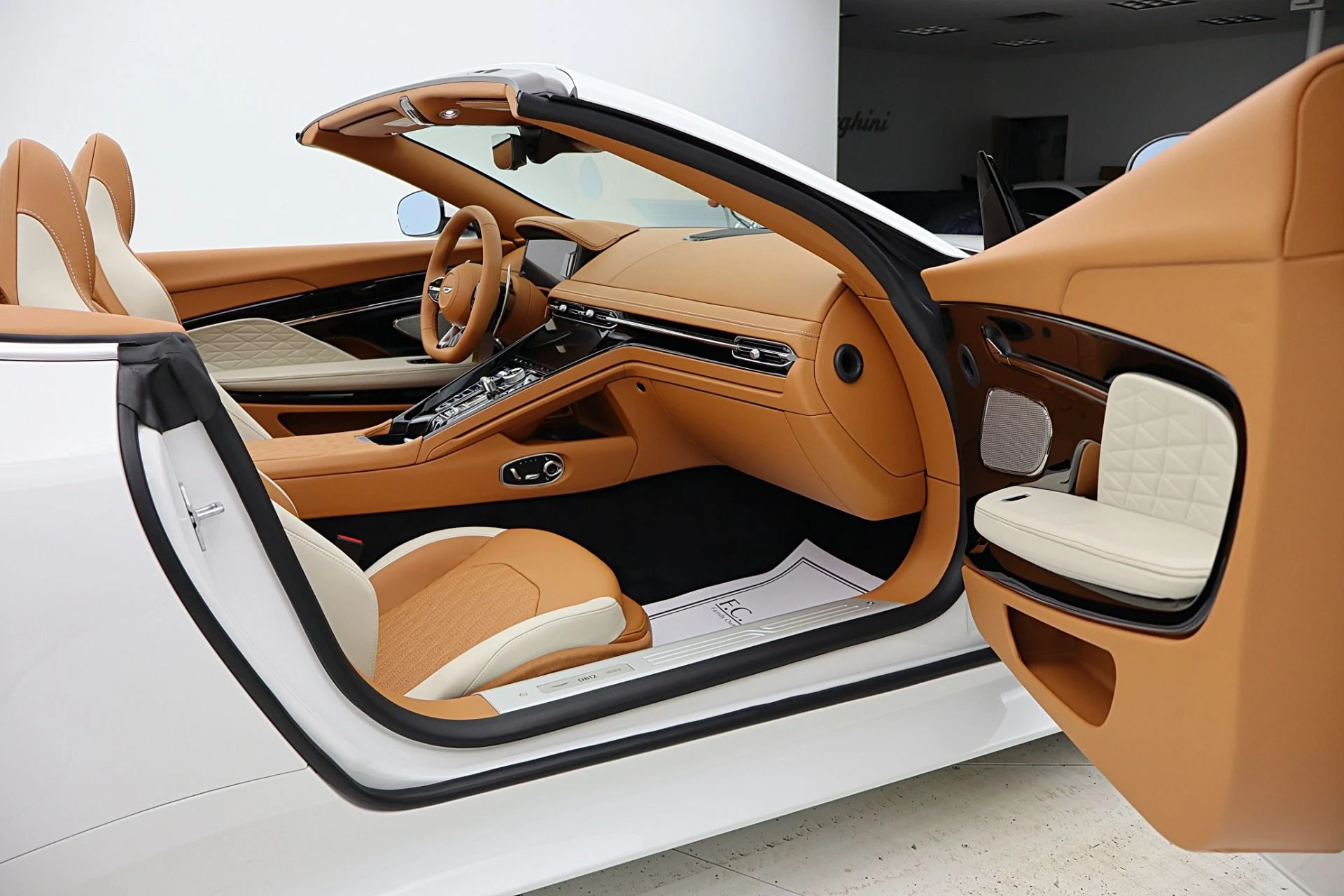 mph049_1821325193_New_2026_Aston_Martin_DB_12_Volante_d4d10d5f16