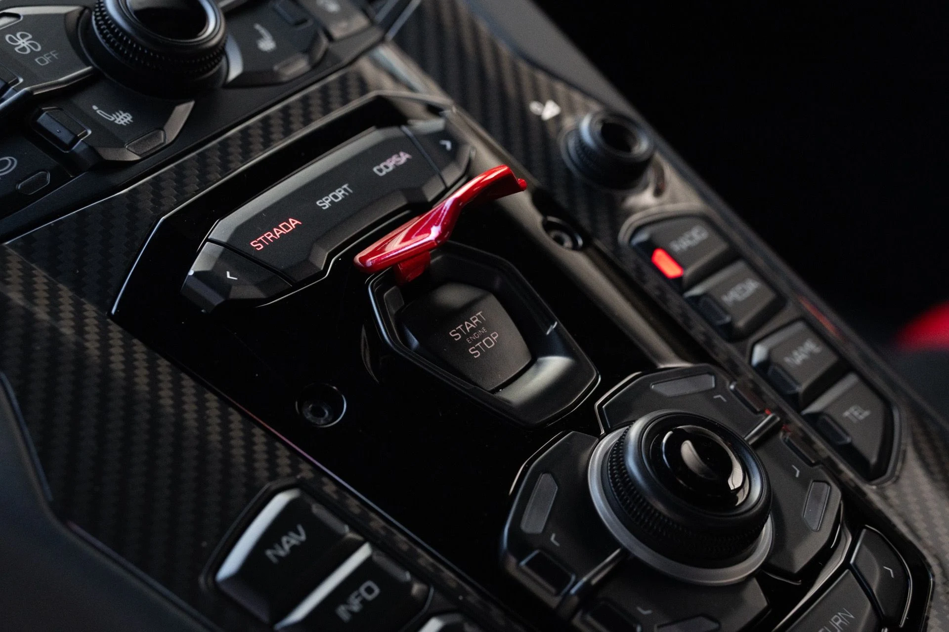 mph049_1824930351_Used_2016_Lamborghini_Aventador_LP_750_4_SV_1760392295_48fb7365e4