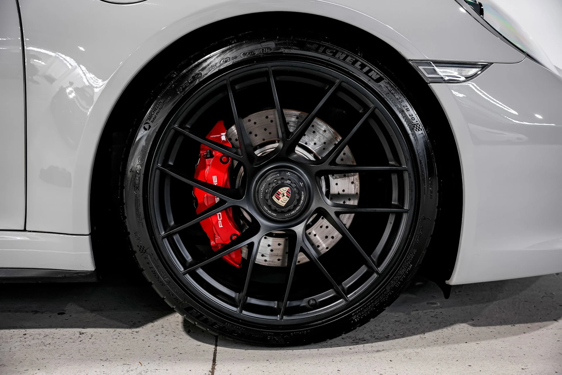 mph049_1841863613_477621f62485bbbf8355a5b25dd3d676x_7d3cae7975