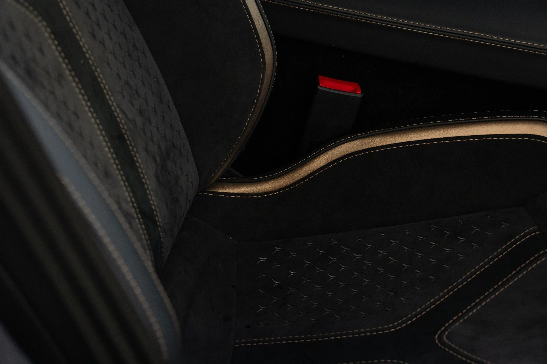 mph049_1846271113_Used_2022_Lamborghini_Aventador_LP_780_4_Ultimae_1758834809_2ae927ff13