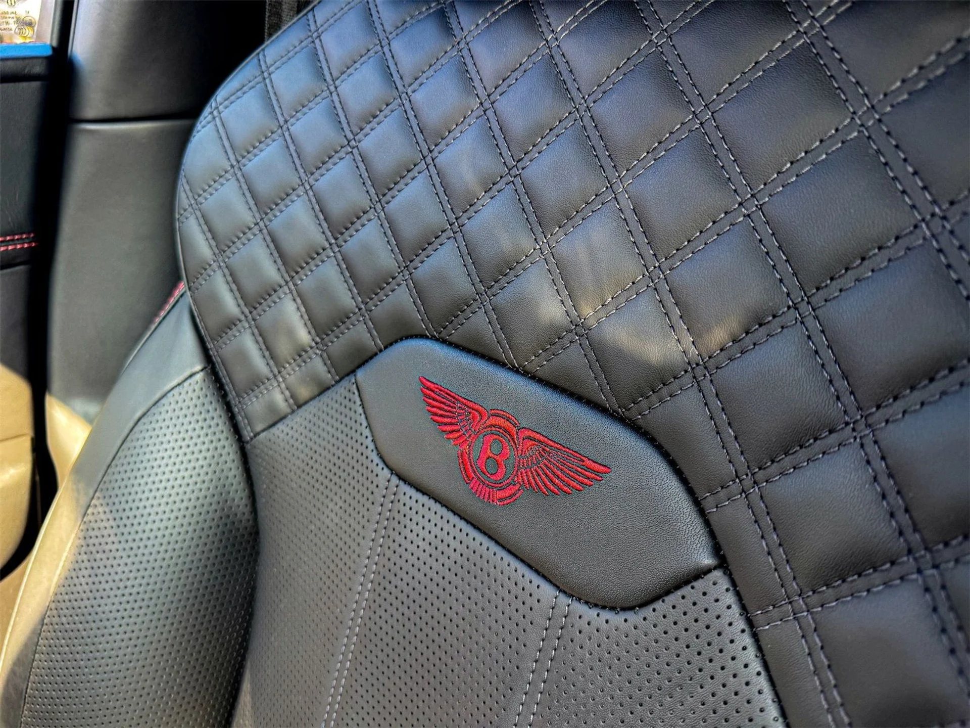 mph049_1846762521_a2f69d5eab7009f59d21e43b7bd9c841_3f8cca2141