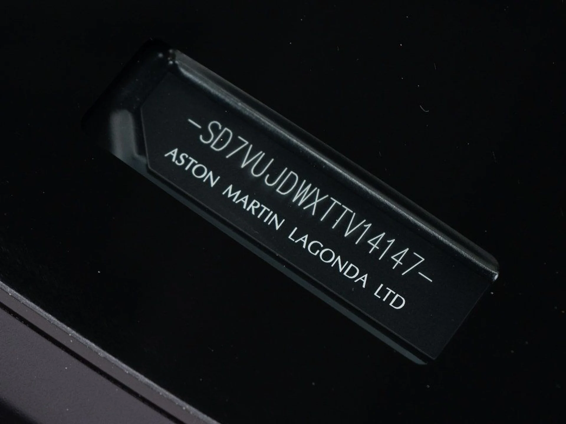 mph049_1860545618_93fa63218c5b42b3cfc8e4a3086f2a93_471ae21a77