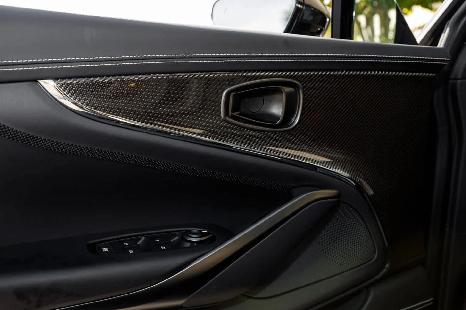 mph049_1864746823_50_84517d9509