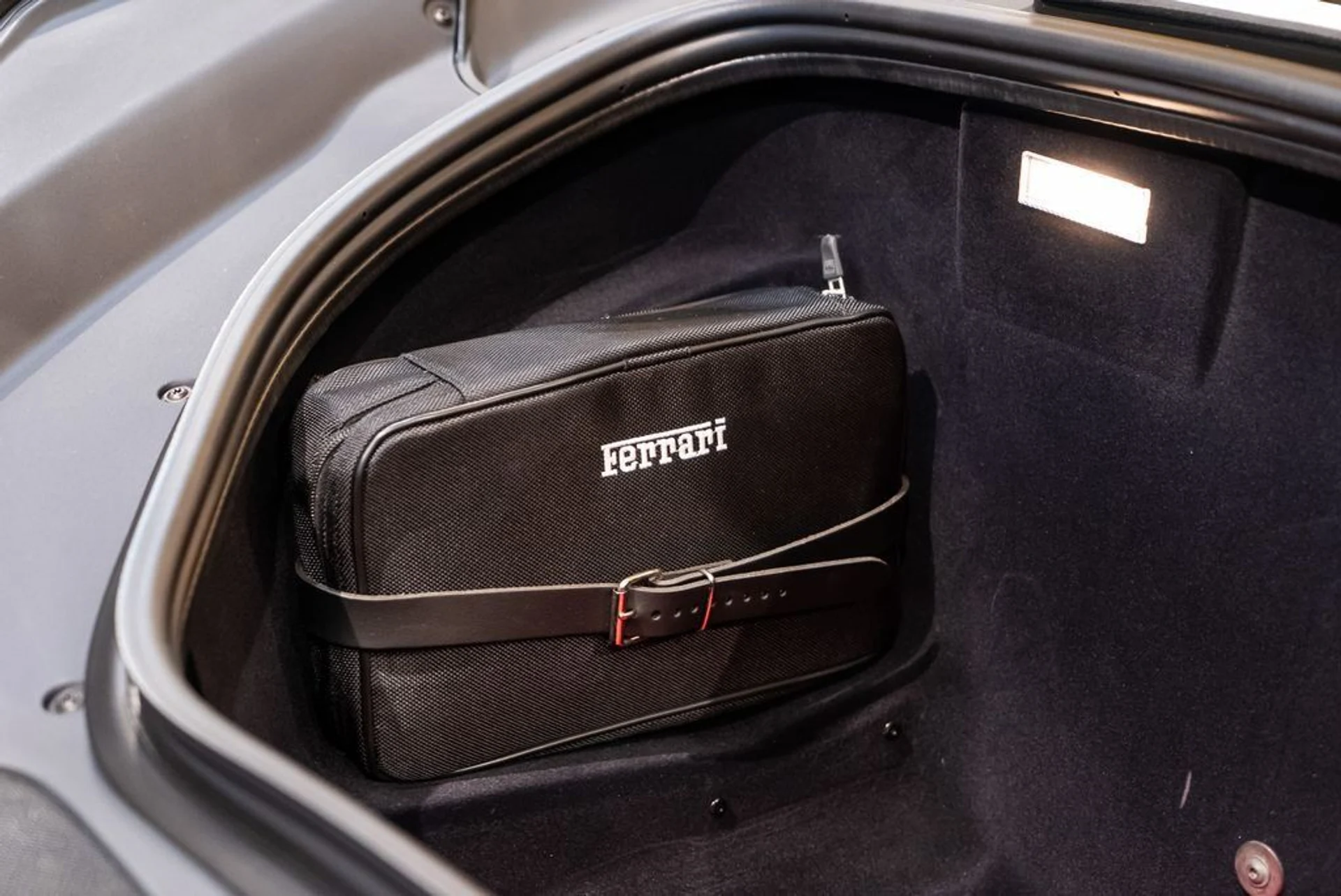 mph049_186633671_d4e4f9d54df559b1b06225a89b9a7619_bac0299dab