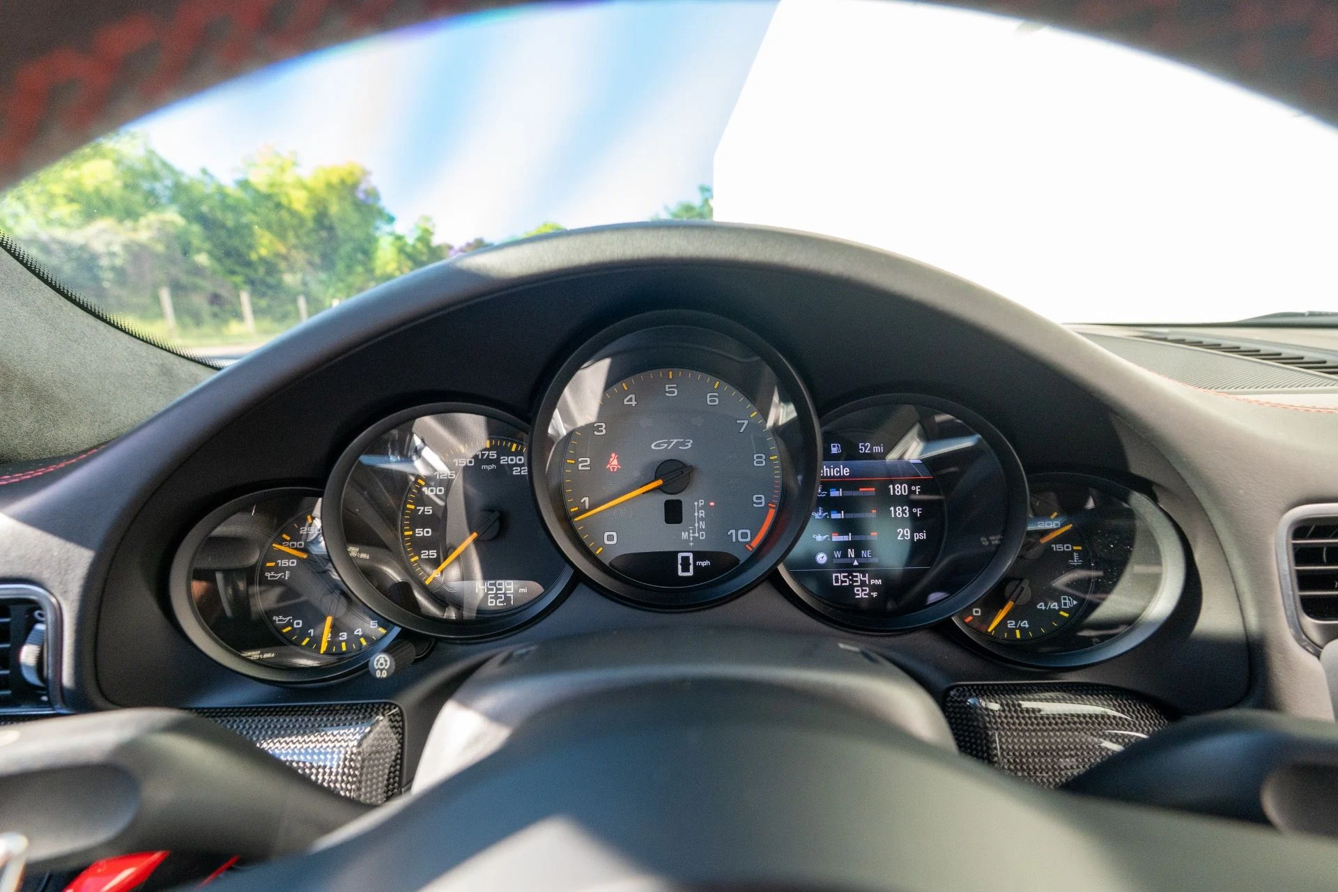 mph049_1873320092_Used_2018_Porsche_911_GT_3_1755032810_aefae25aae