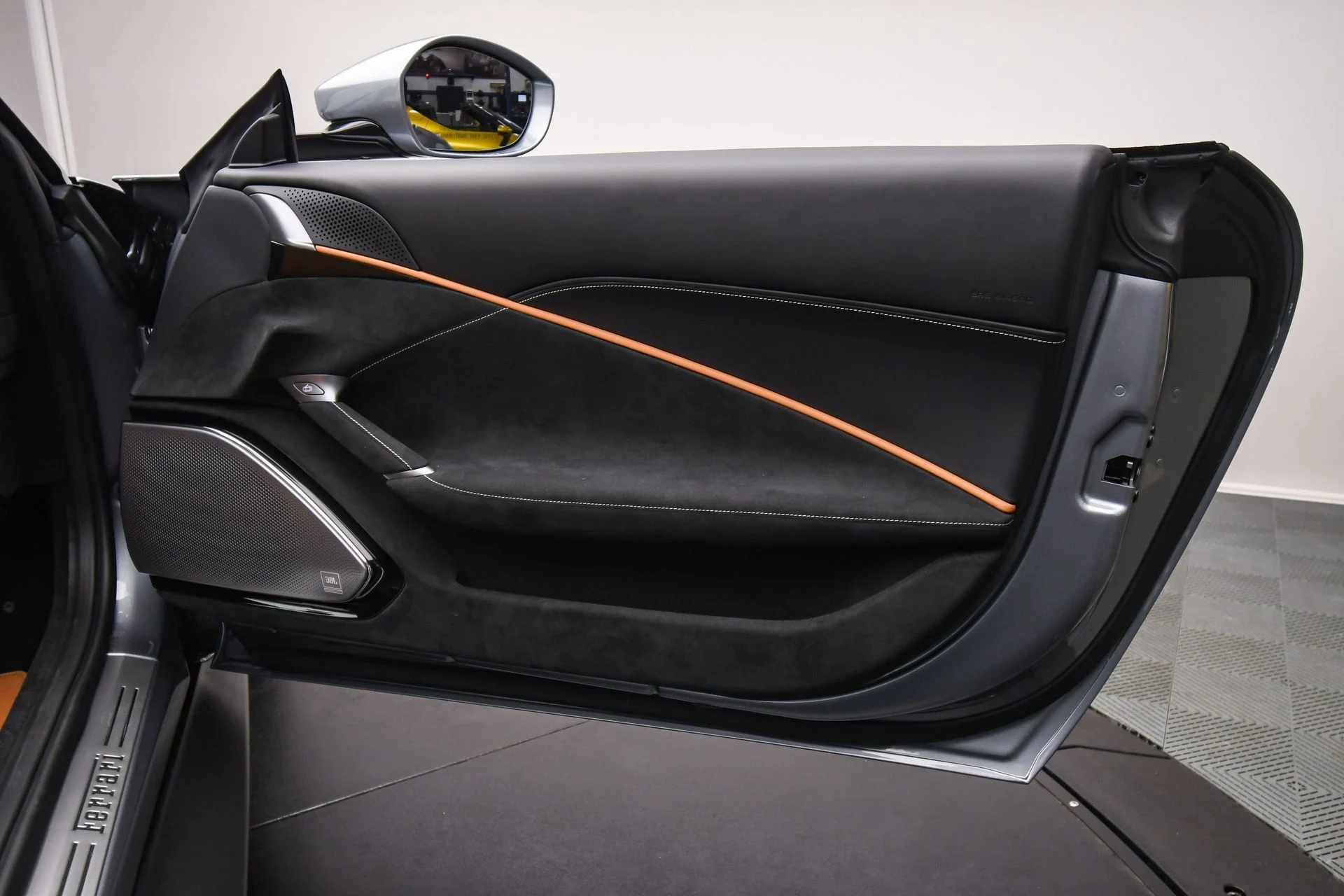 mph049_1904120740_4157b2f0243148698c7ceed00bf013df_0ce74d21c4