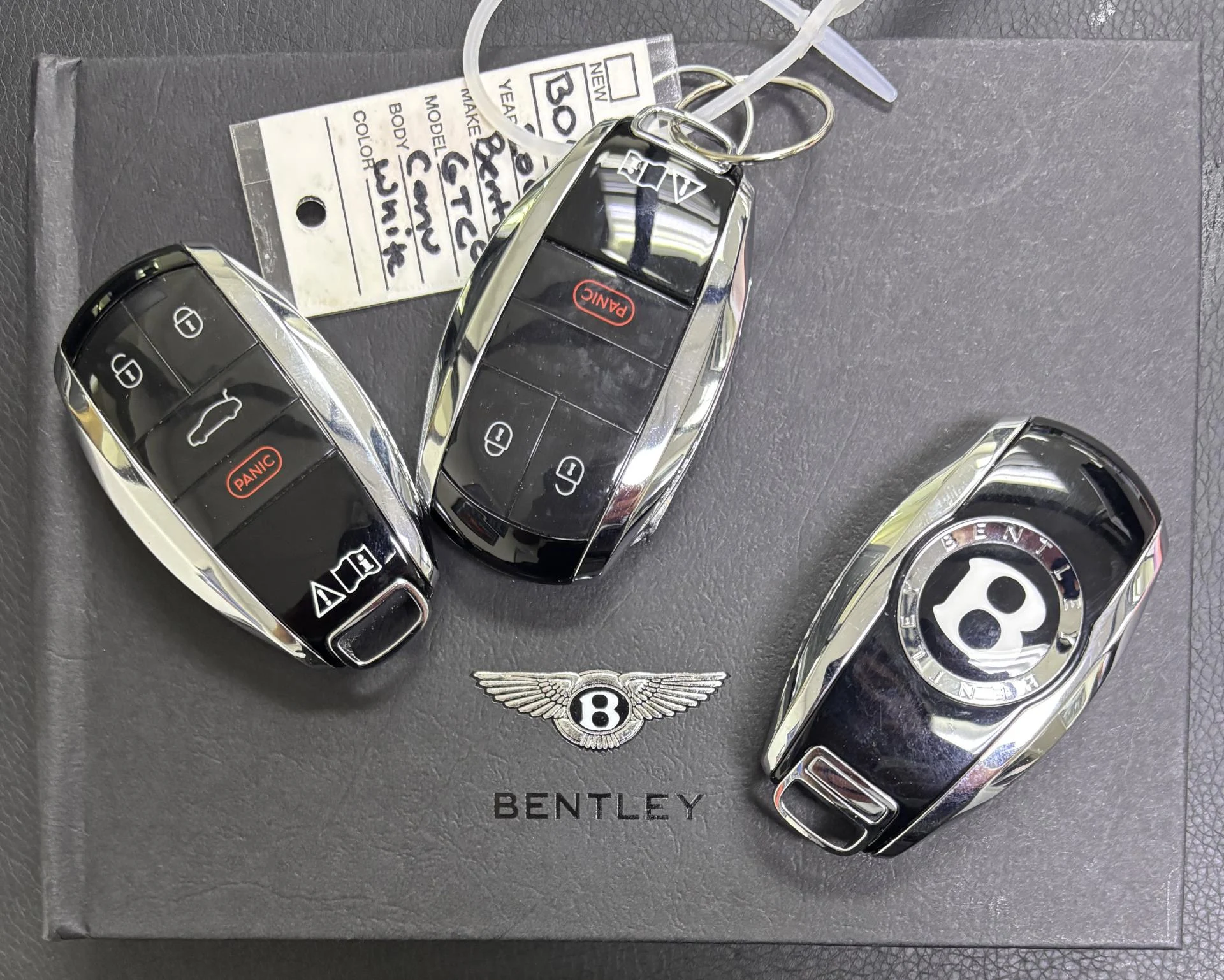 mph049_1910652892_Used_2024_Bentley_Continental_GT_Speed_Convertible_1759825024_702cc9c3d7