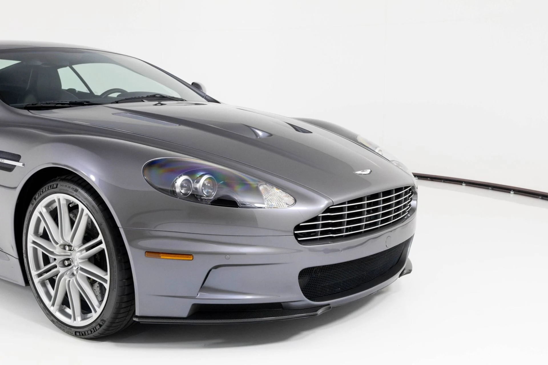 mph049_1926883140_Used_2009_Aston_Martin_DBS_1763602399_6814062850