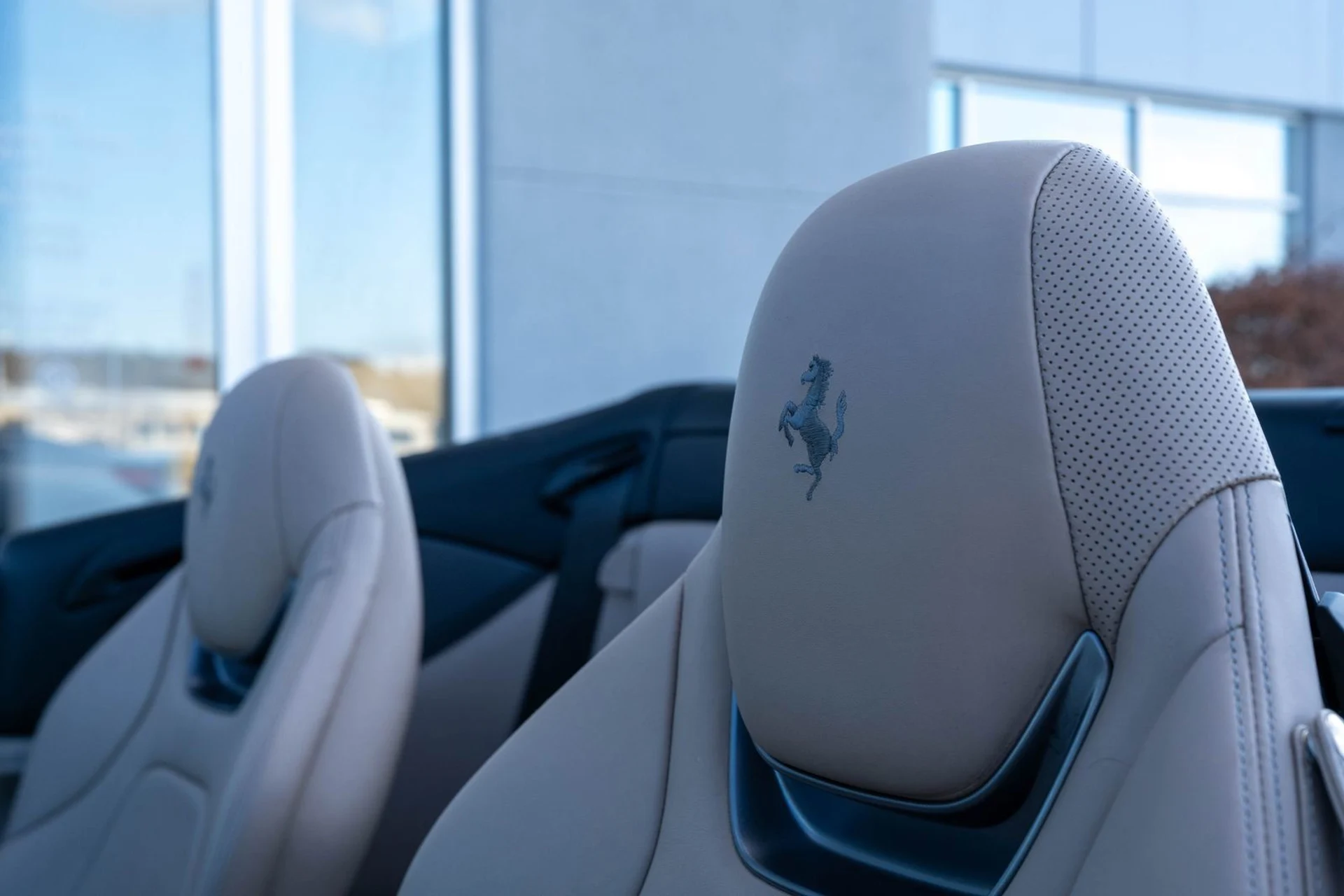 mph049_1927997316_e9d941f9feba42beb000d8a8701120e8_bff4b8b122