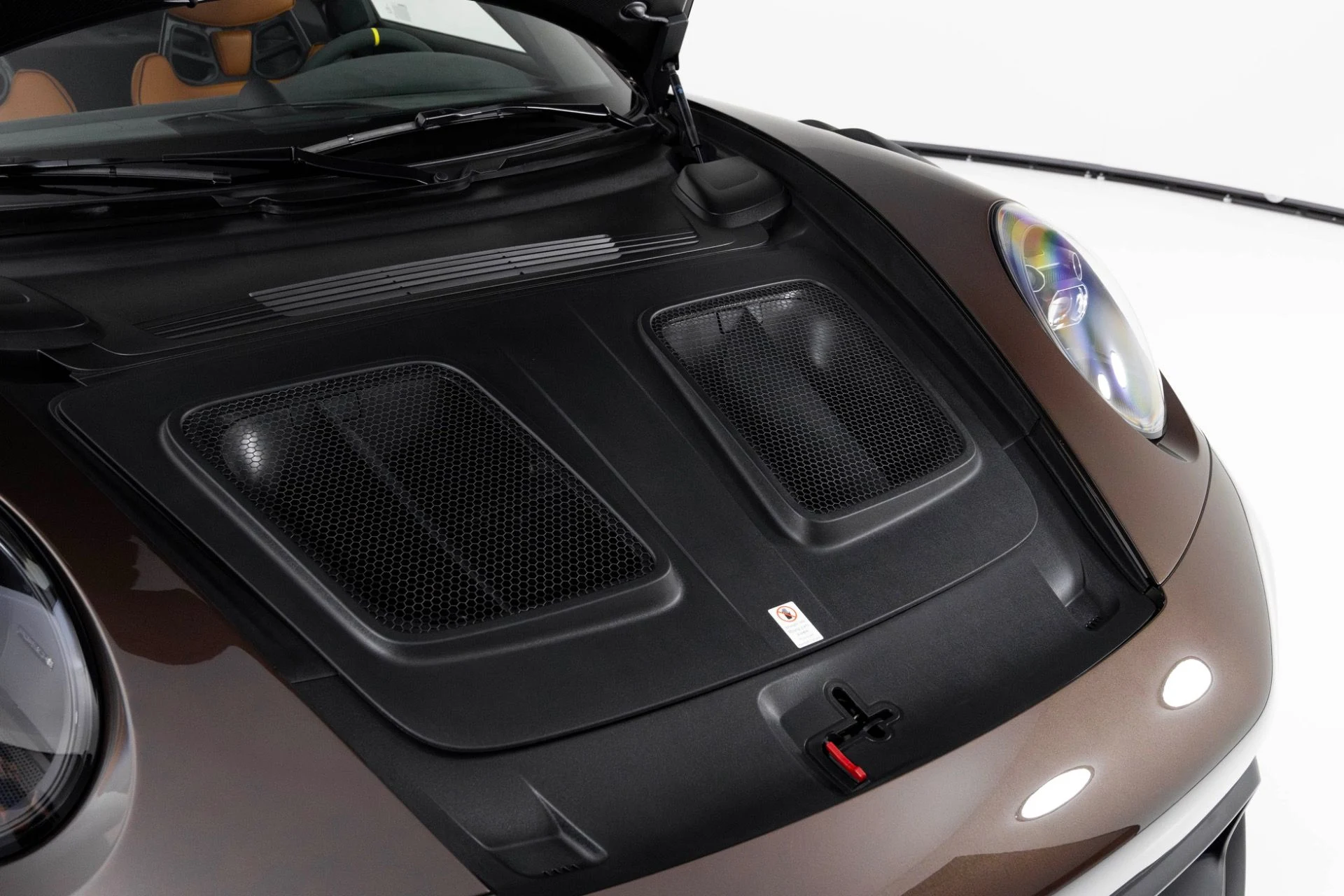 mph049_1931293530_Used_2025_Porsche_911_GT_3_RS_1764185272_0f89885799