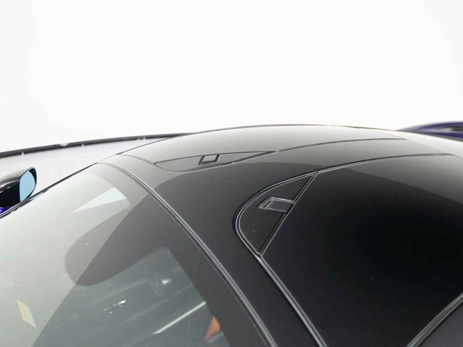 mph049_1957350166_6fa8bfa5f4bf1257c9b219e64b05b49dx_71810afc54