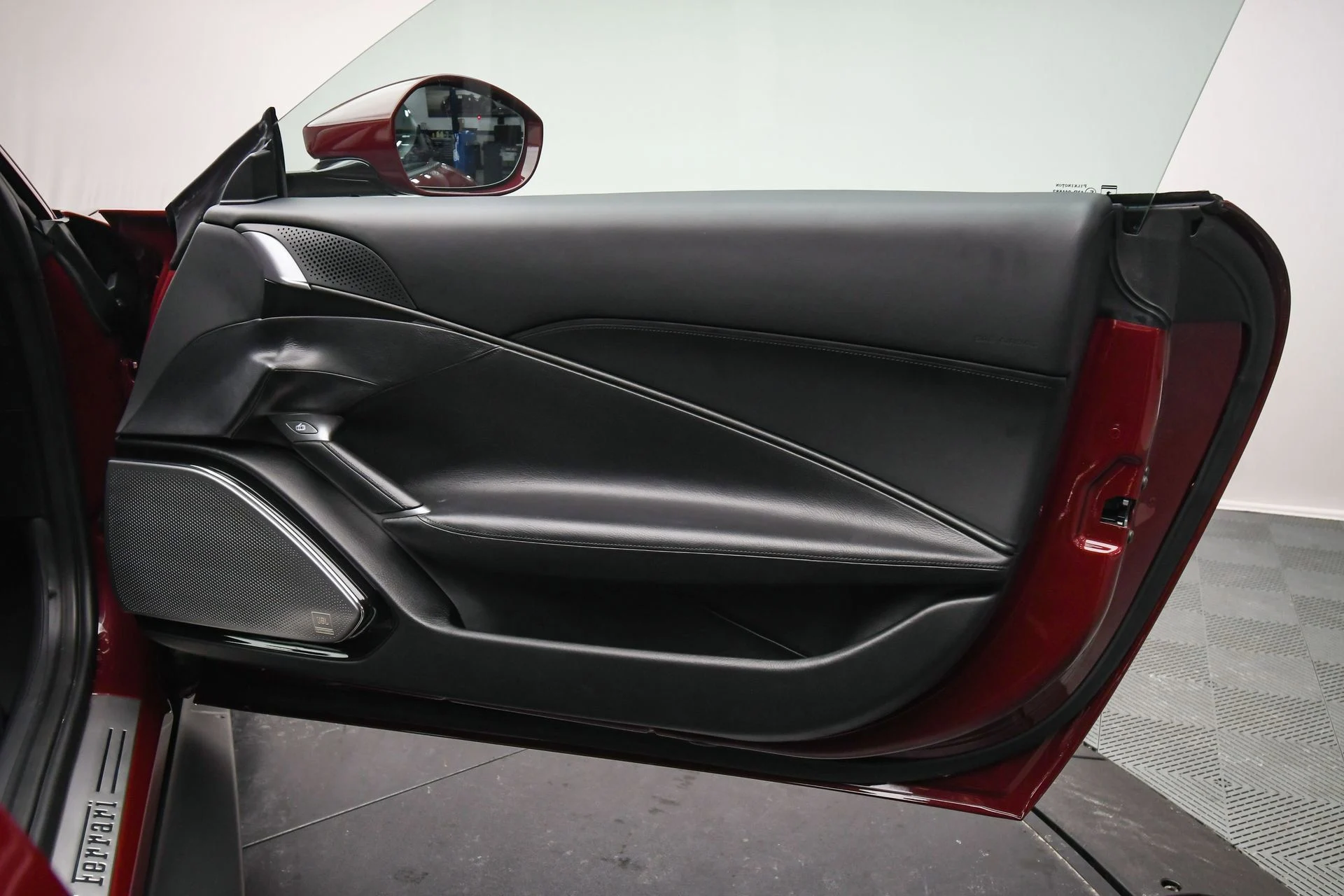 mph049_1961645936_30f7940879564a81abca57d93da3e3dd_cad0095525