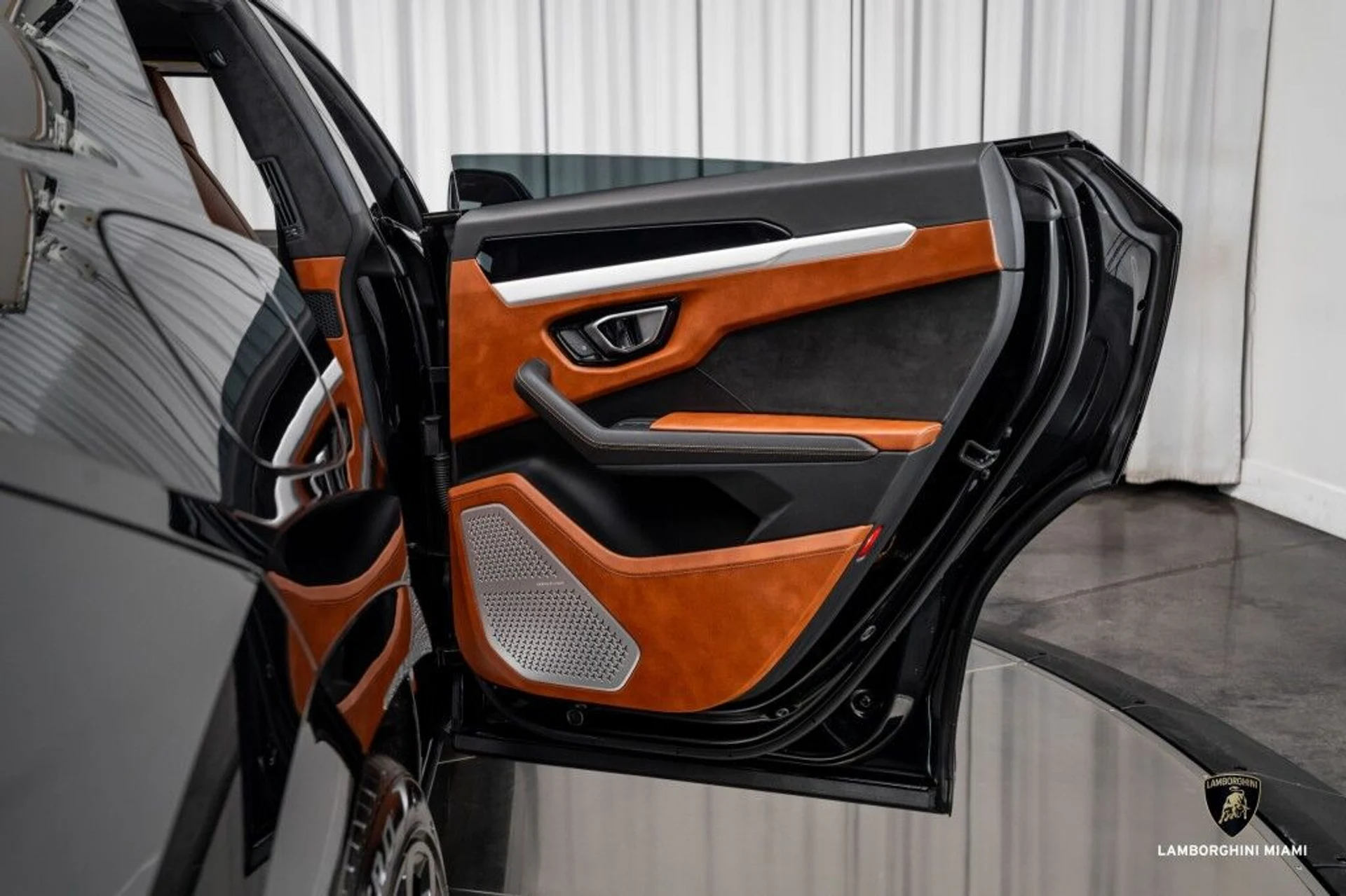 mph049_1964832868_b66d2fb14d745e29e423843b45c4d1a2_ca1810f273