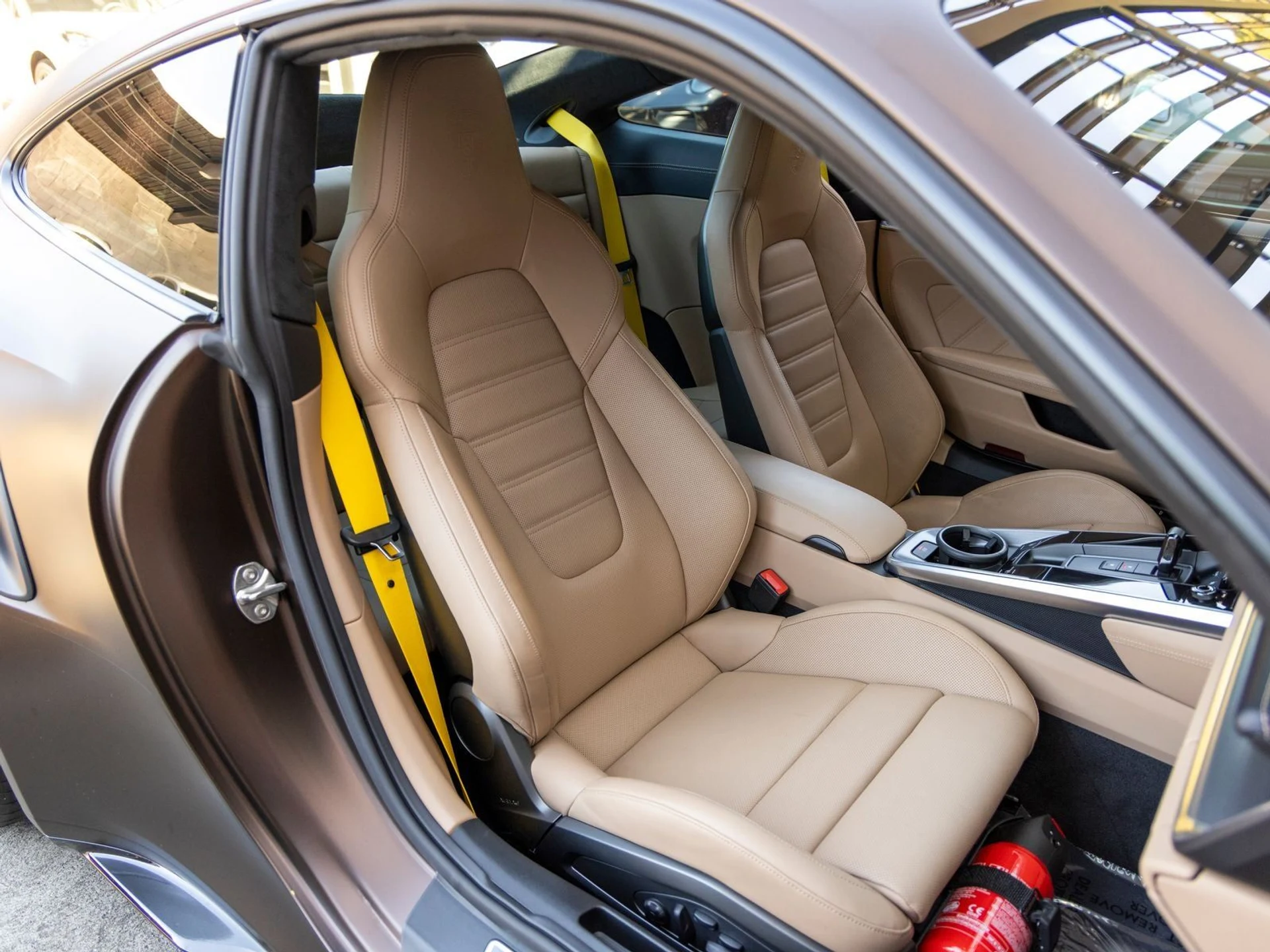 mph049_1976755434_50_8ad4f9d7ba