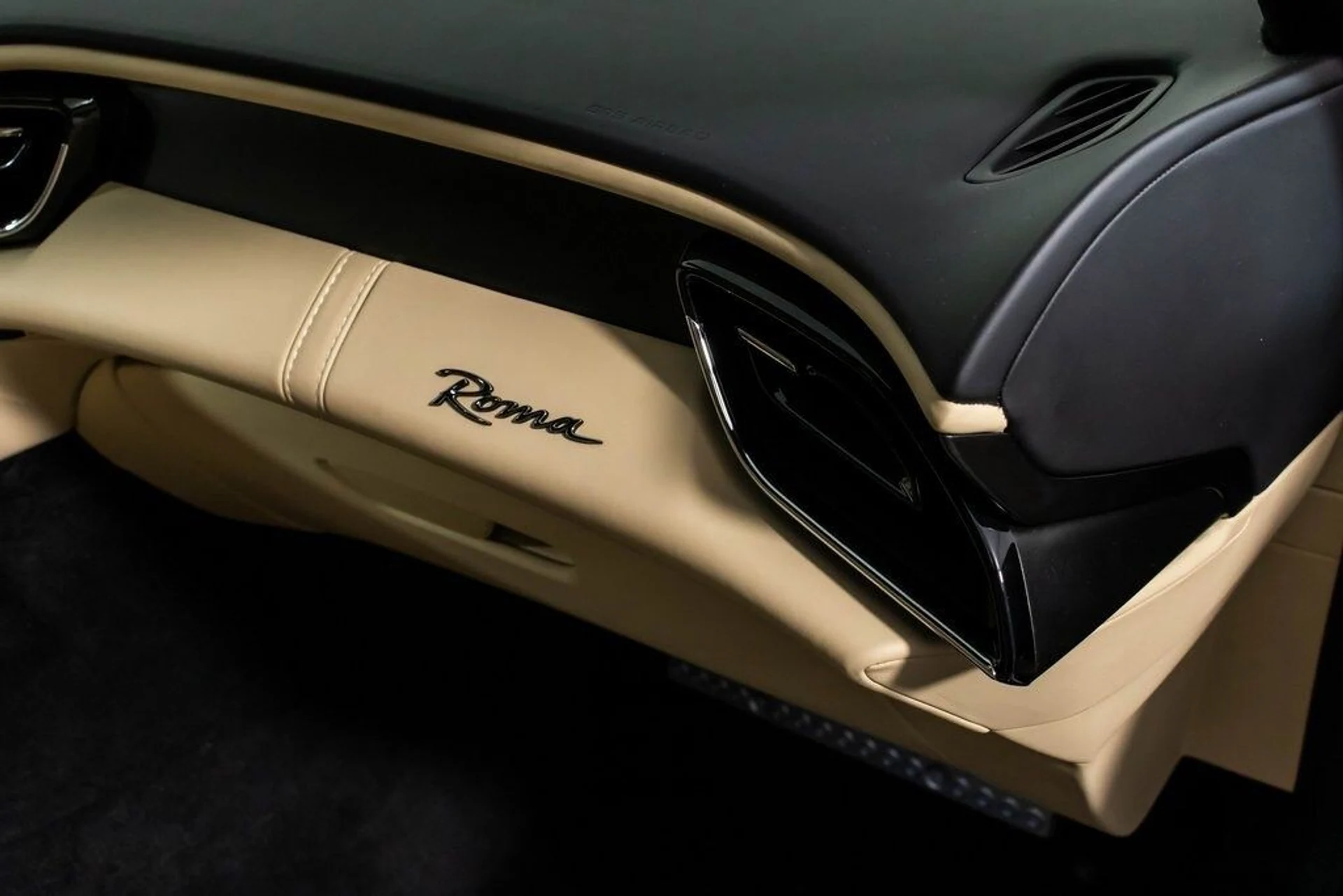 mph049_2063311028_15c207f67c2f2ac4b8150e8f023f148bx_53c2975e8e