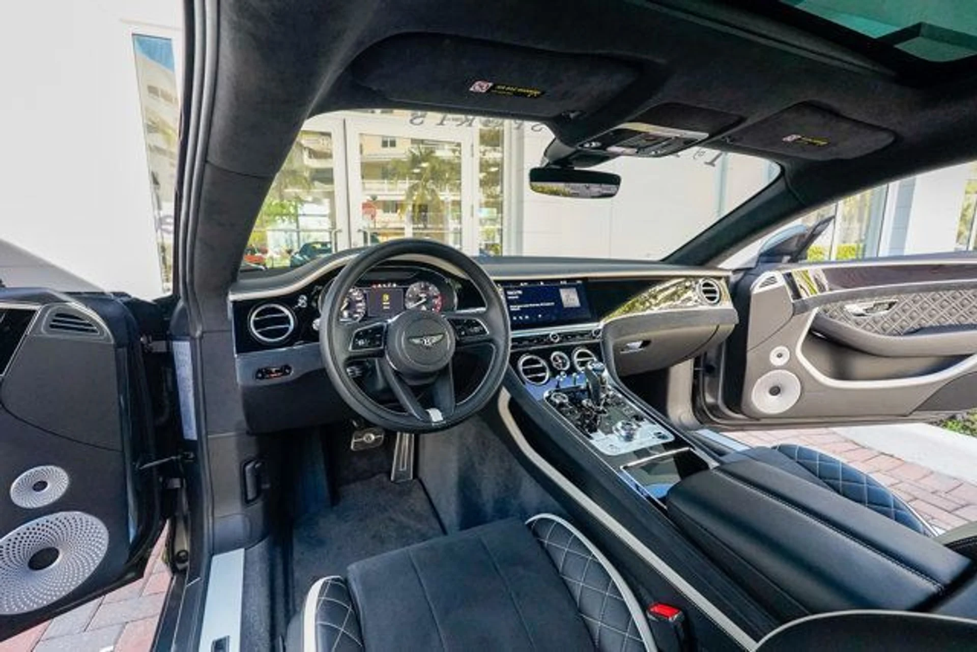 mph049_2069767523_22956151_50_640_229e79f4ac