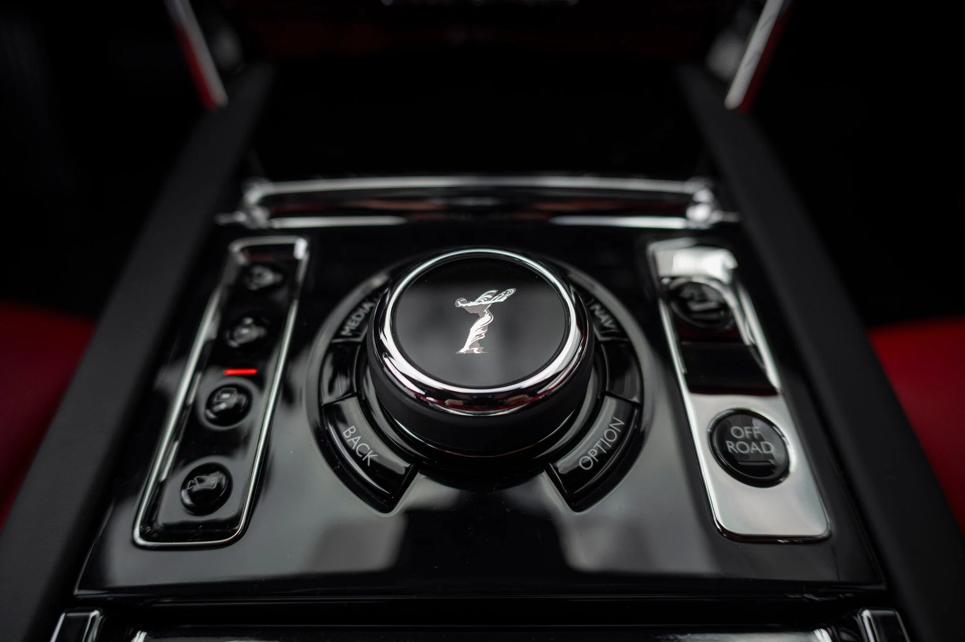 mph049_2091099935_a865e29649d441b9894f67b5f2a99eb1_87d841be50