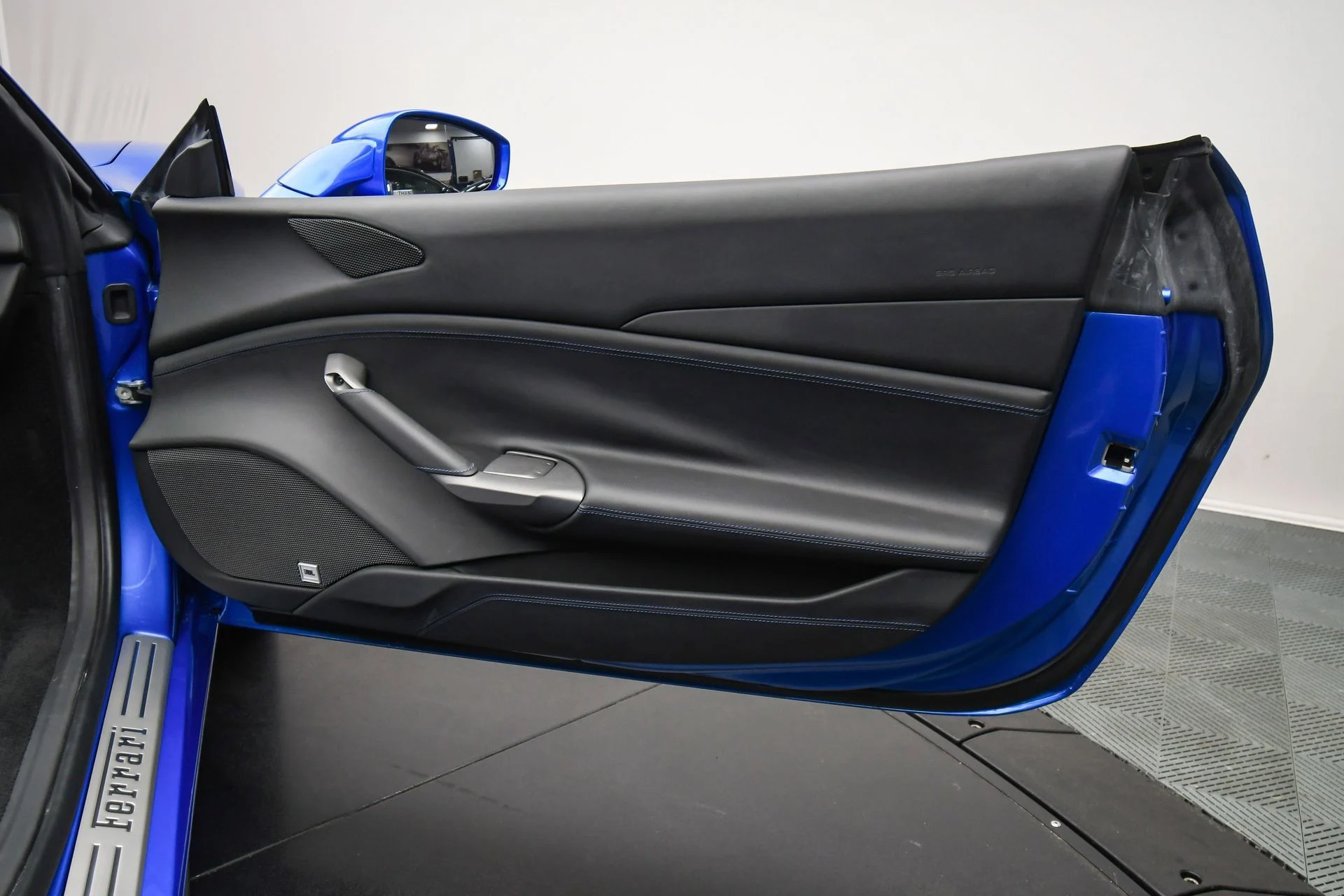 mph049_2095048522_5f83f9e37f064c8c873ae3cd0543796e_4729e148a3