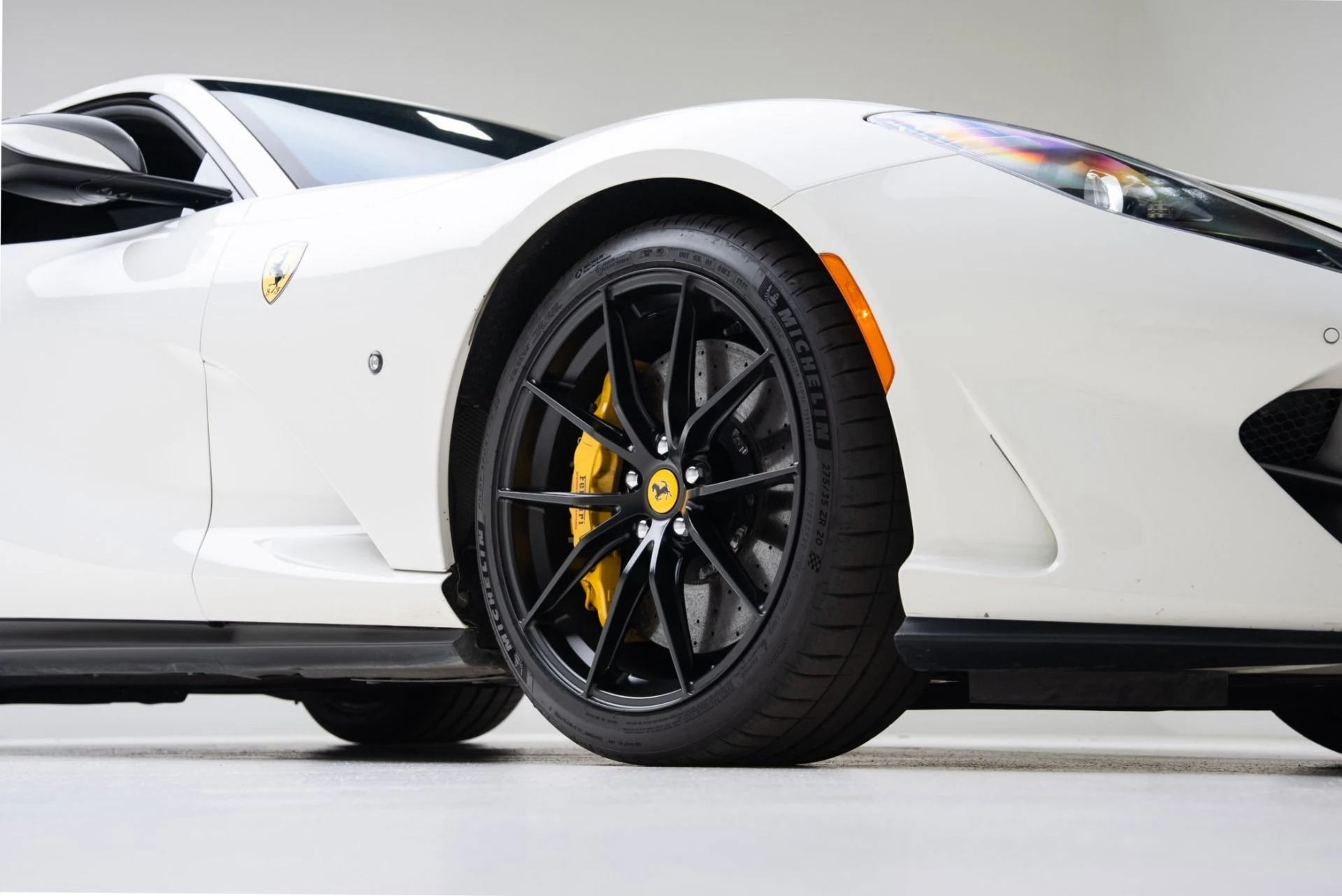 mph049_2106575025_Used_2018_Ferrari_812_Superfast_1770943816_f12875d328