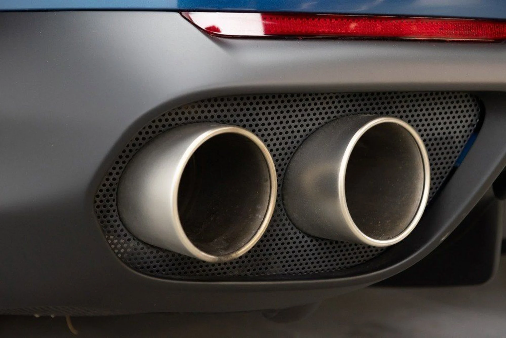 mph049_2108118542_a98d4faa49f74e2da85286b17ddf4551_aa1d2ccf9f