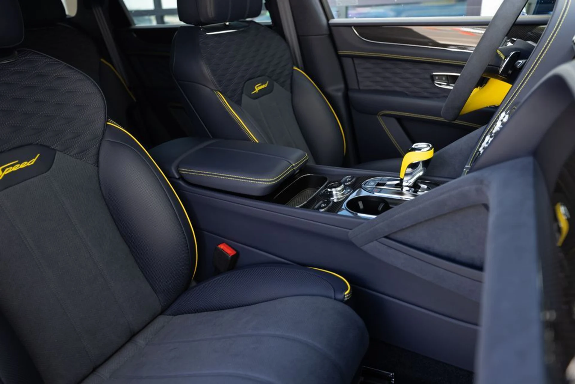 mph049_211197810_d5256e3a3e9233c2be73ea081ee66eb1x_0fb10b6940